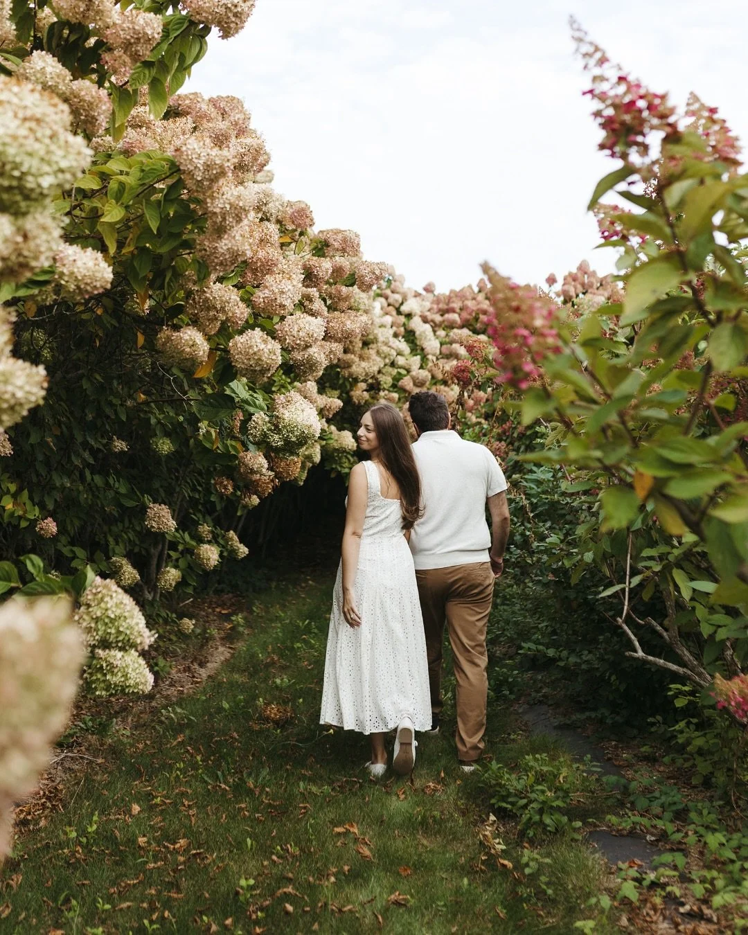 V+T at @saltairfarm 🍎✨
.
.
.
🏷️New York &amp; Long Island documentary style wedding photography&nbsp;#longislandphotographer&nbsp;#longislandweddings&nbsp;#longislandwedding&nbsp;#longislandweddingphotographer&nbsp;#longislandweddingphotography&nbs