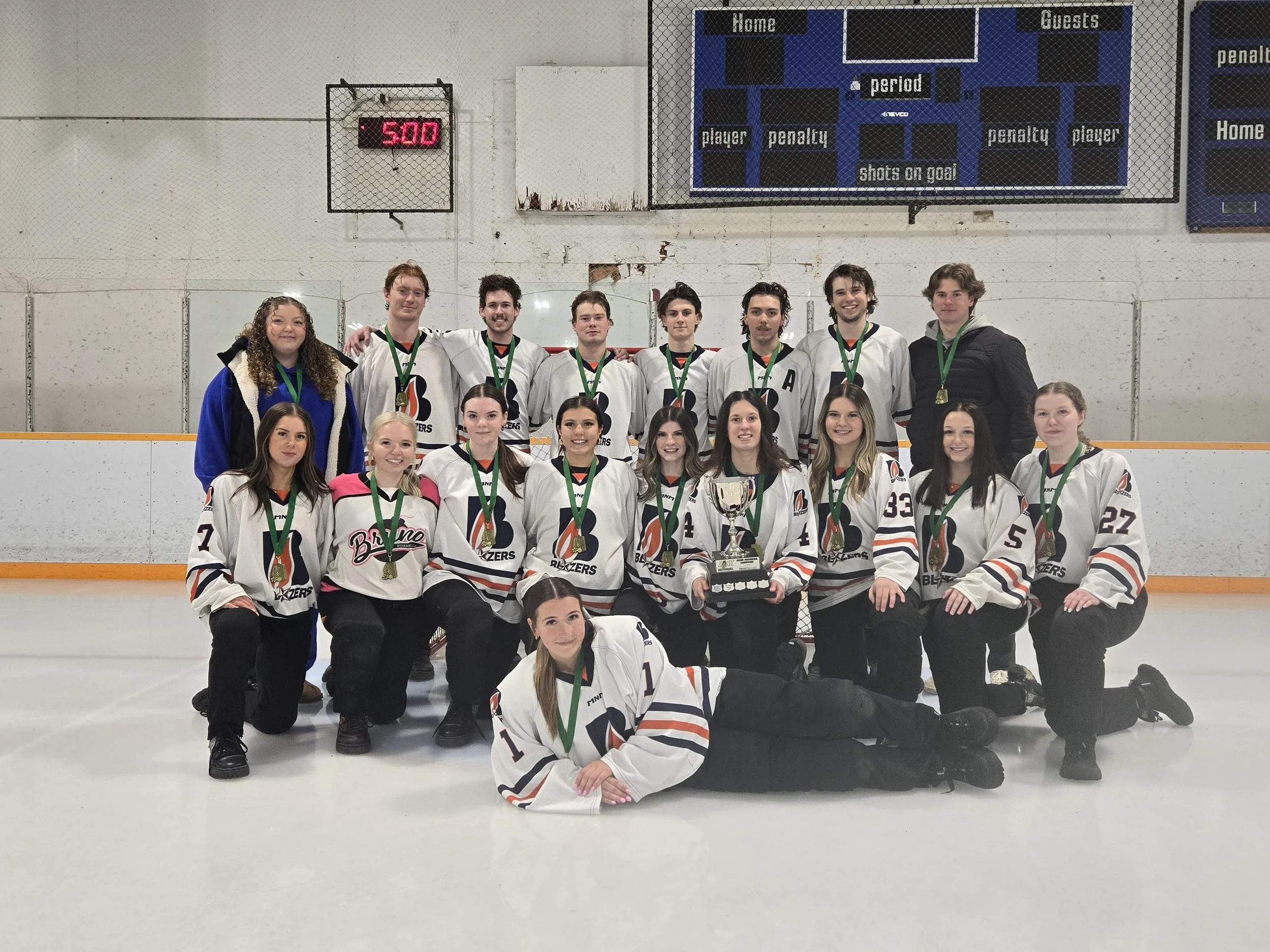 Mixed Bruno Blazers - GOLD