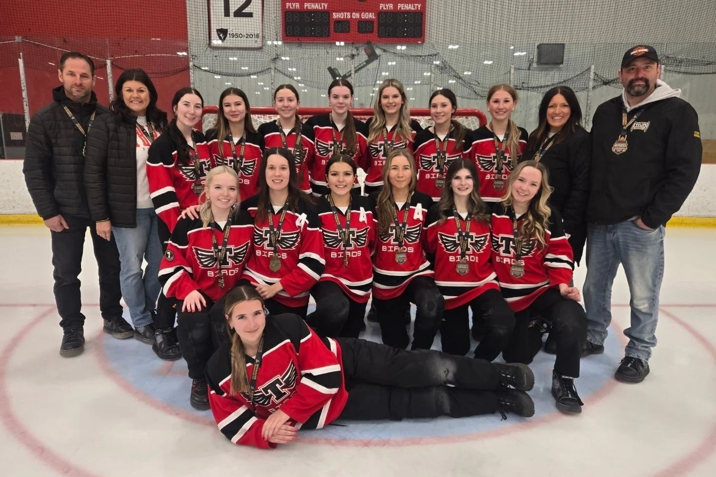 Team Picture - B Bronze.jpeg