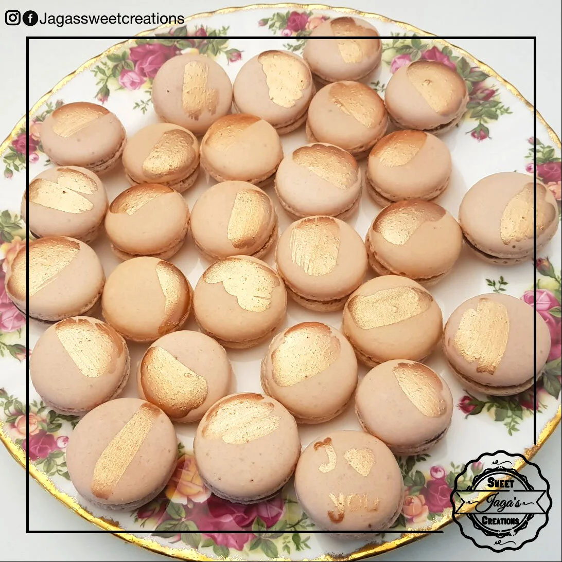 macarons2.jpg