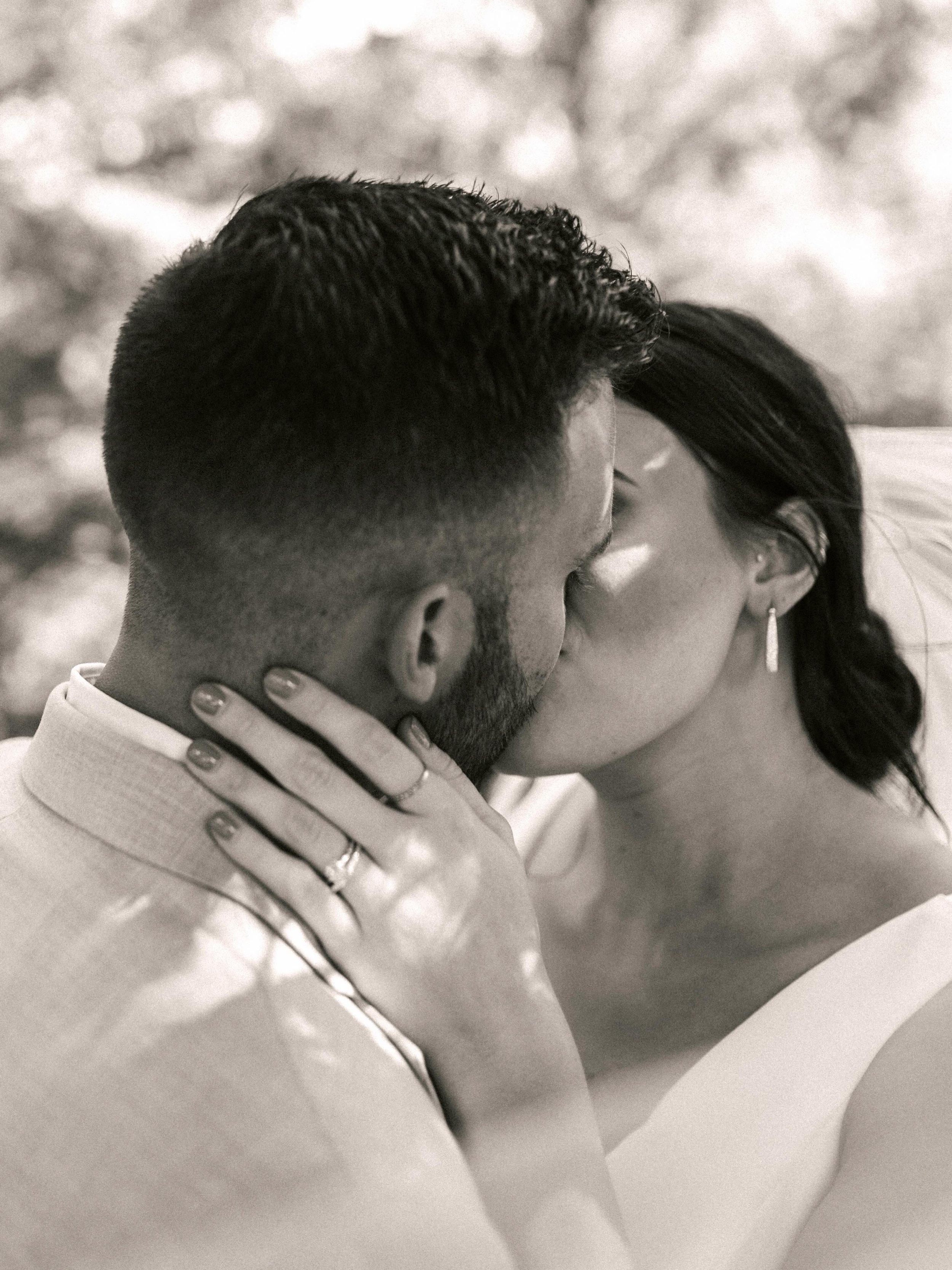 One of our all time favorites. Who doesn&rsquo;t love a good black and white? 🥰