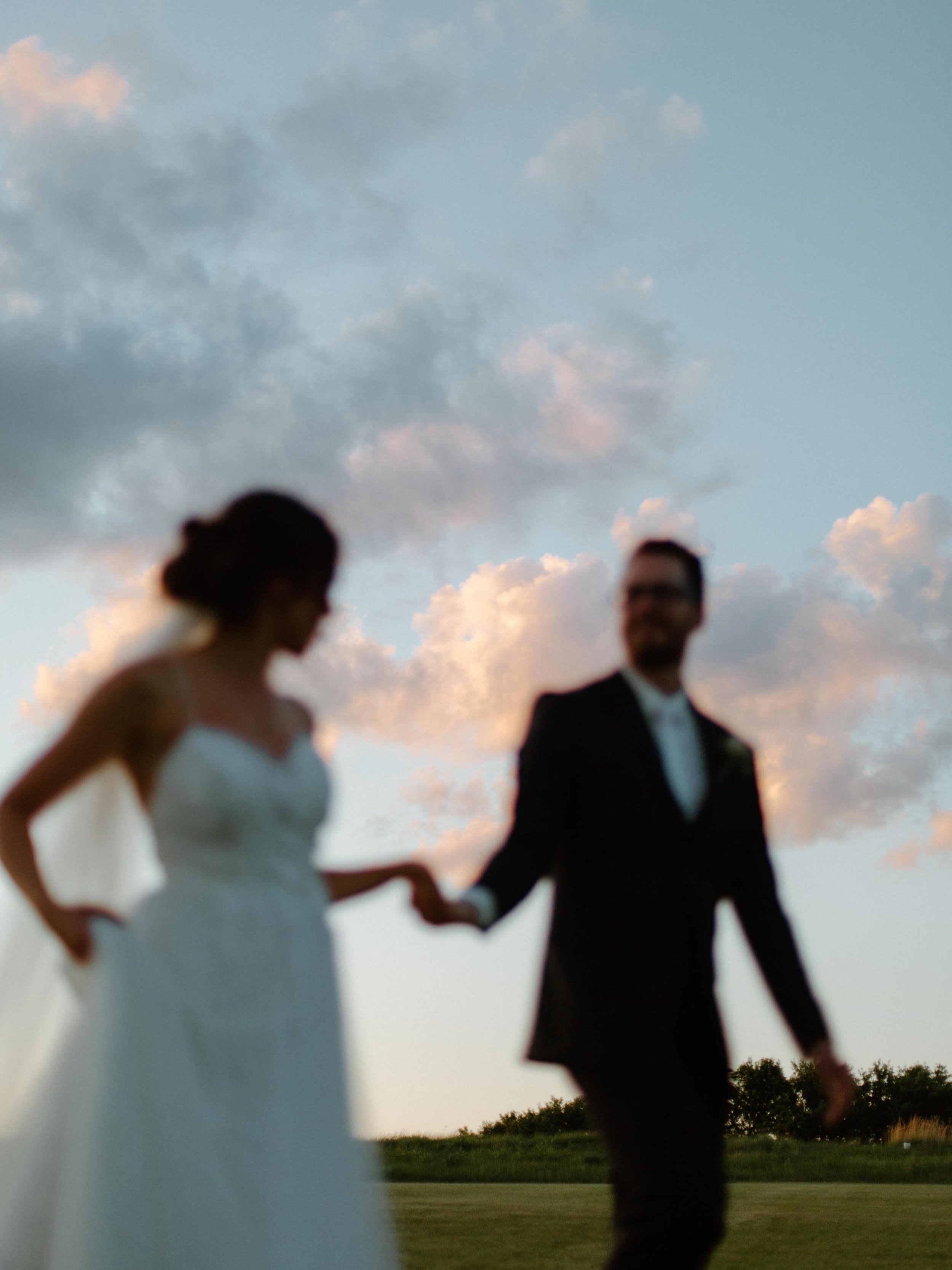 Cotton candy sunsets.. 😍

#wedding #engagement #engaged #vancouverisland #vancouverisland