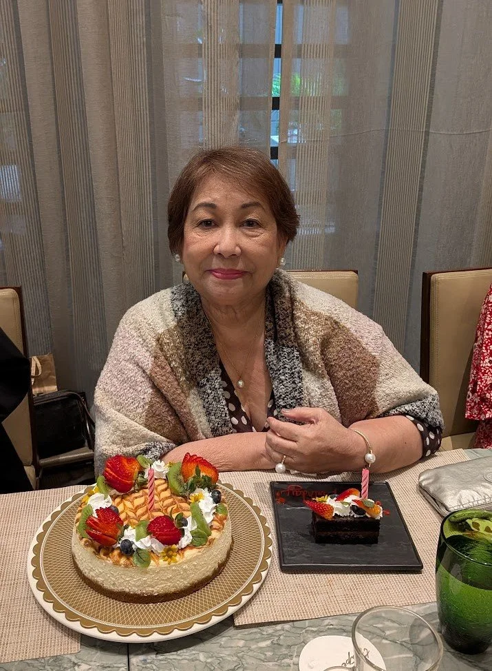 The Girl and the Shawl