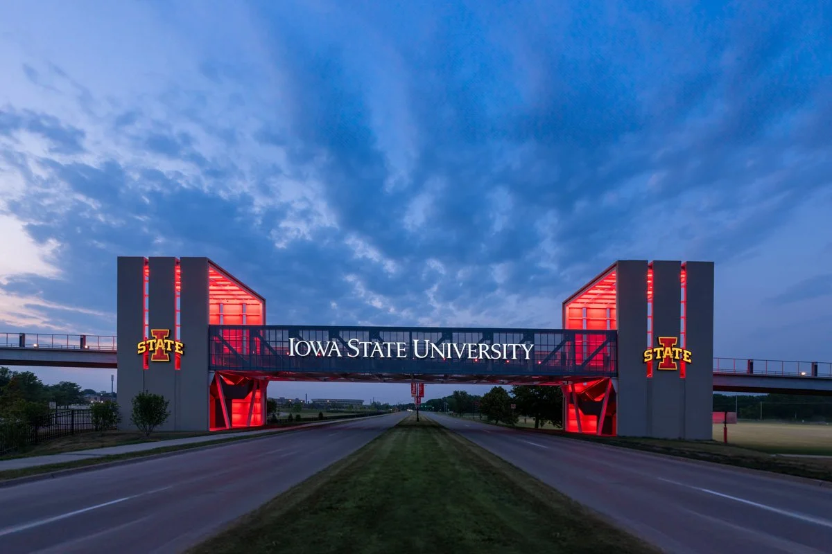 Gateway Bridge - ISU 002B.jpg