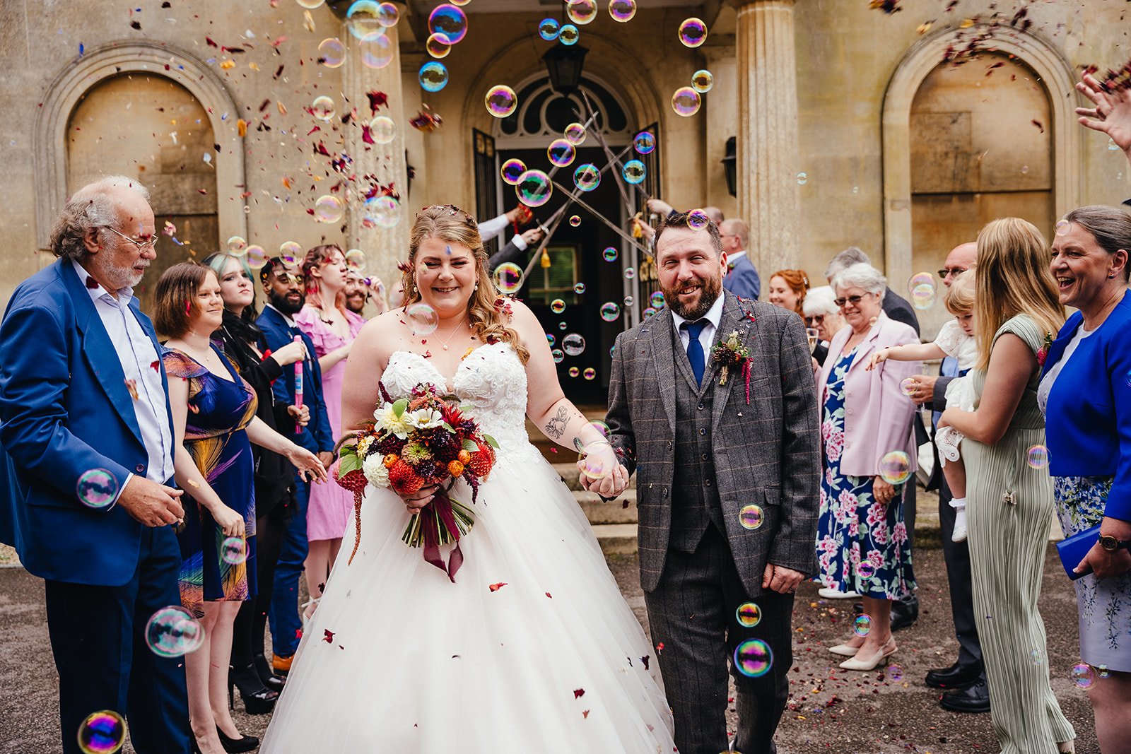 Bubbles wedding confetti