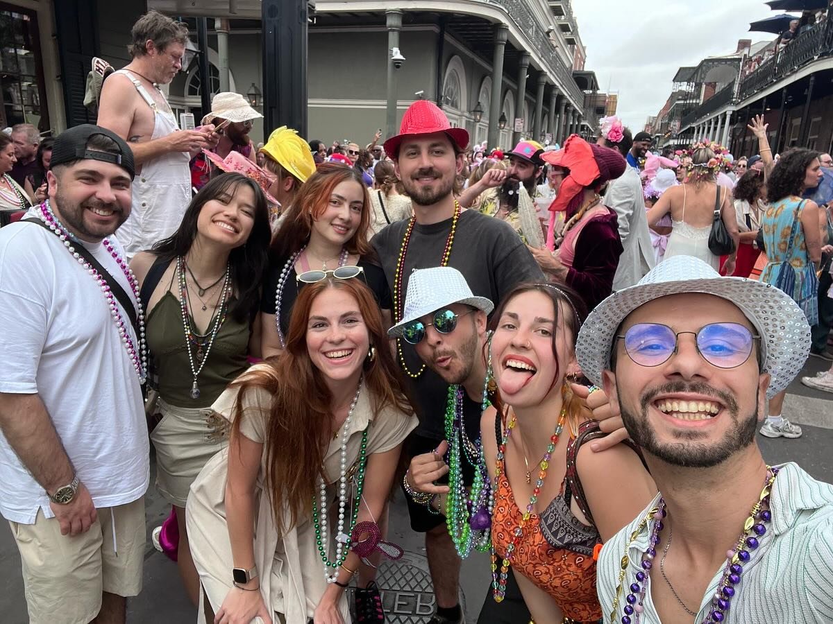What&rsquo;s your favorite thing to do as a backpacker visiting New Orleans?  Where should we not miss taking our guests to? #backpacker #hostelworld #hostel #hostelsaremorefun #worldpackers #travel #budget #nola
