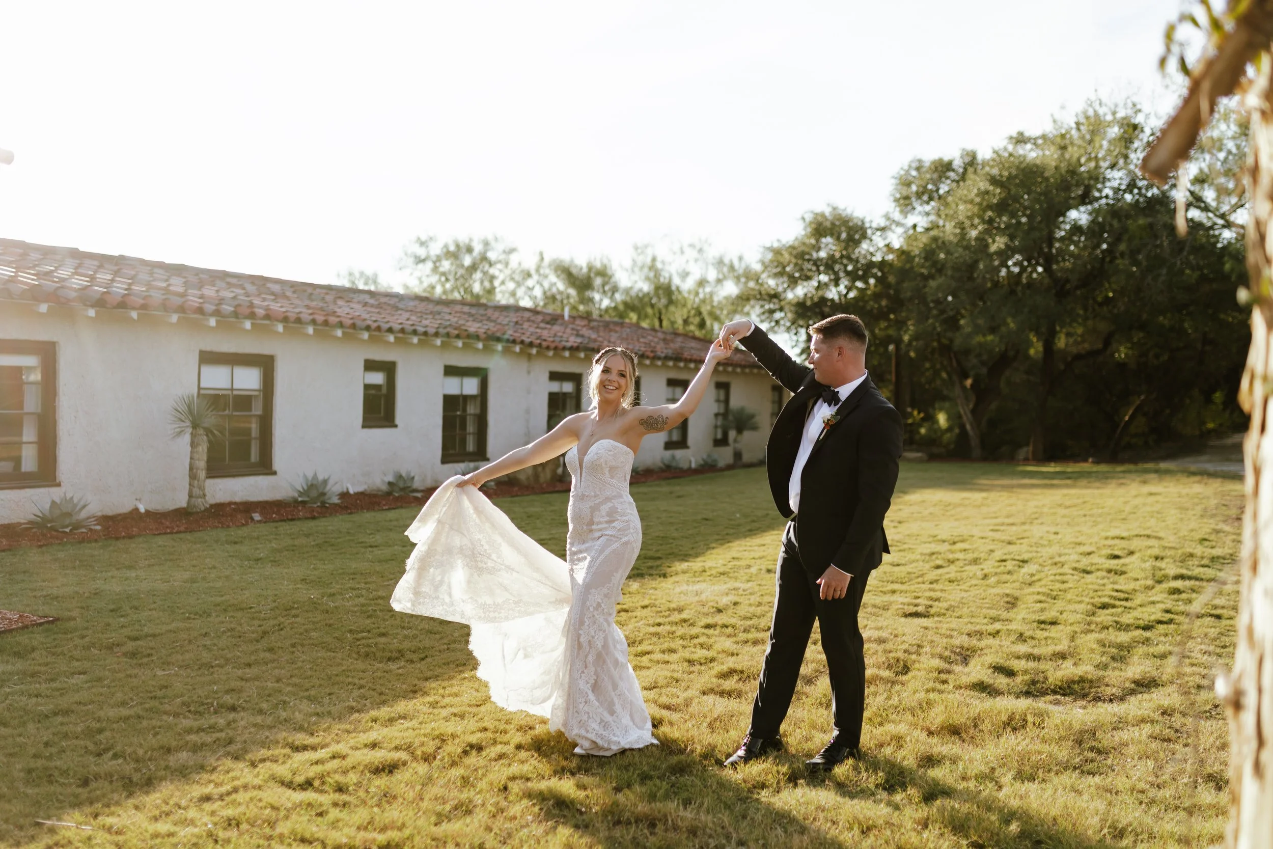 Hailey-Nicole-Creative-Dallas-Fort-Worth-Wedding-Photographer-The-Berkleys-506.jpg