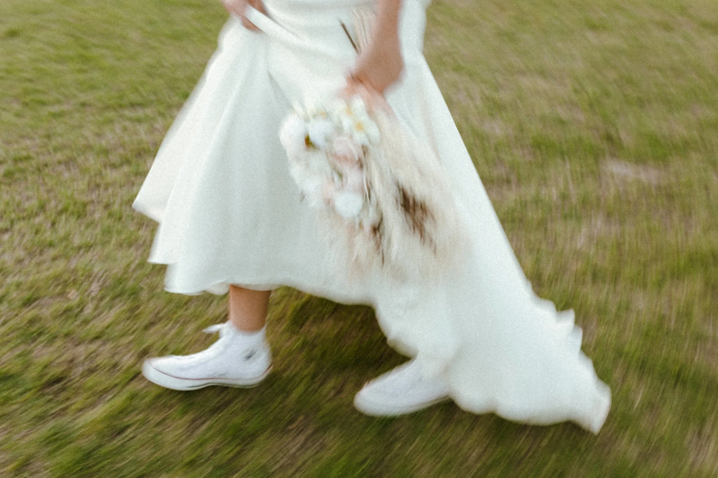 Hailey Nicole Creative | DFW Wedding Photographer | Tandy Hills Bridal Photography in Fort Worth, Texas