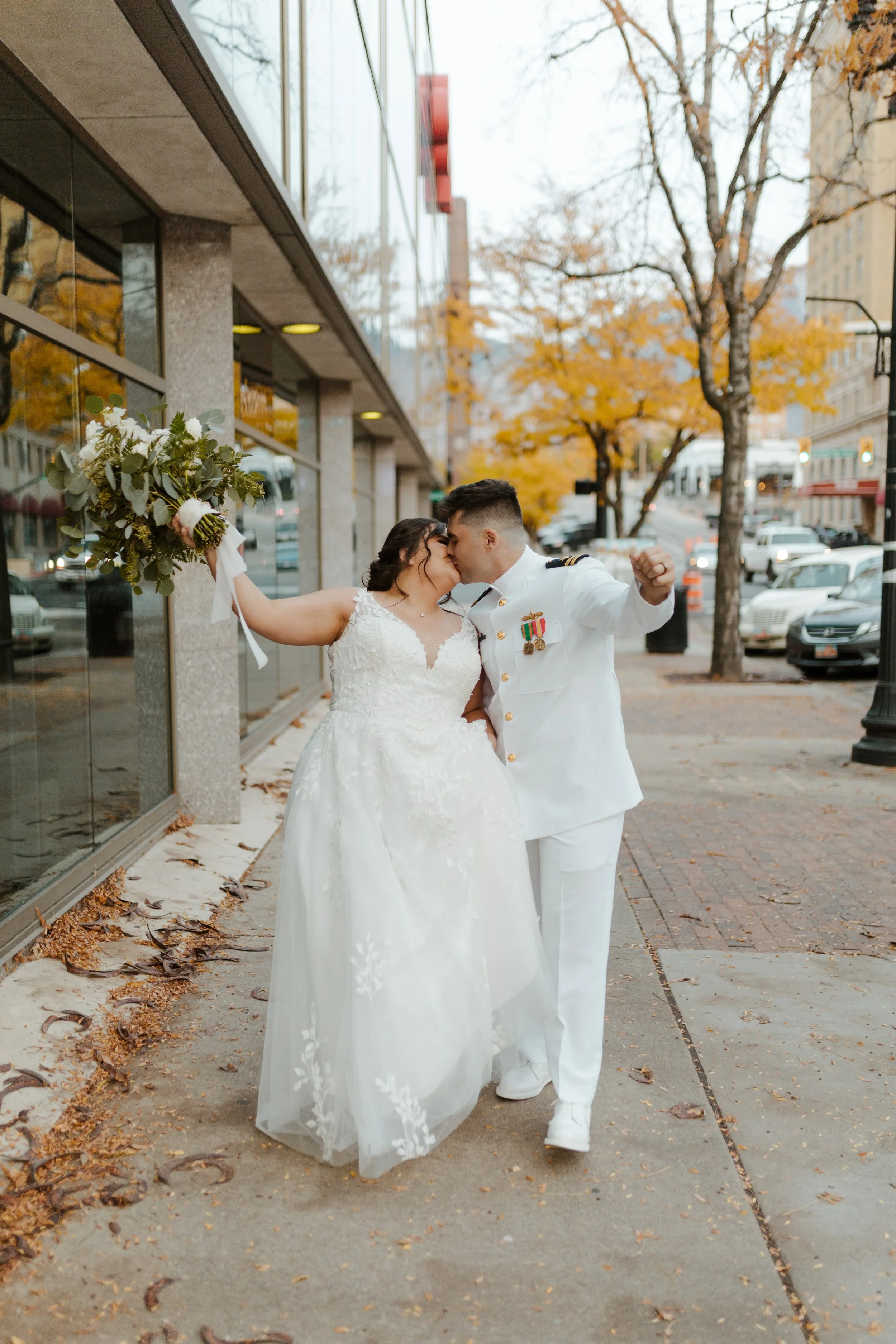 Hailey Nicole Creative || Traveling Western Wedding Photographer