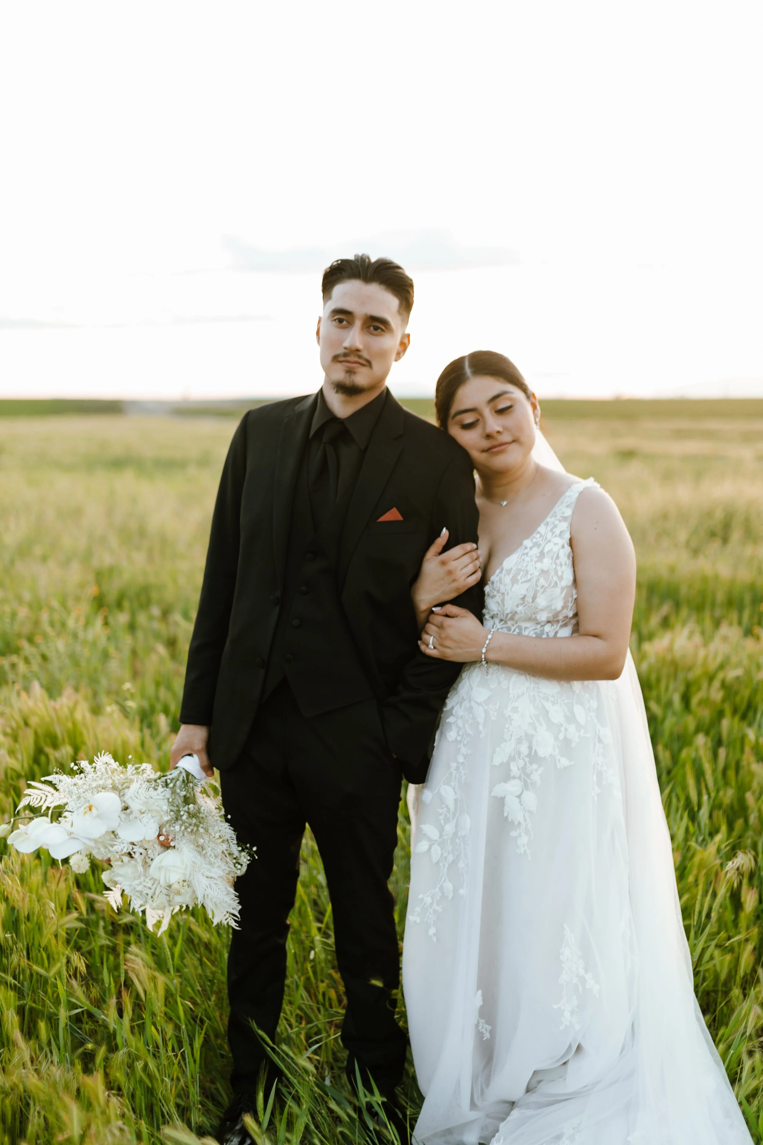 Hailey Nicole Creative | North Texas Western + Wedding Photographer | Rustic Boho Wedding in Tri-Cities, WA at Willow Inspired