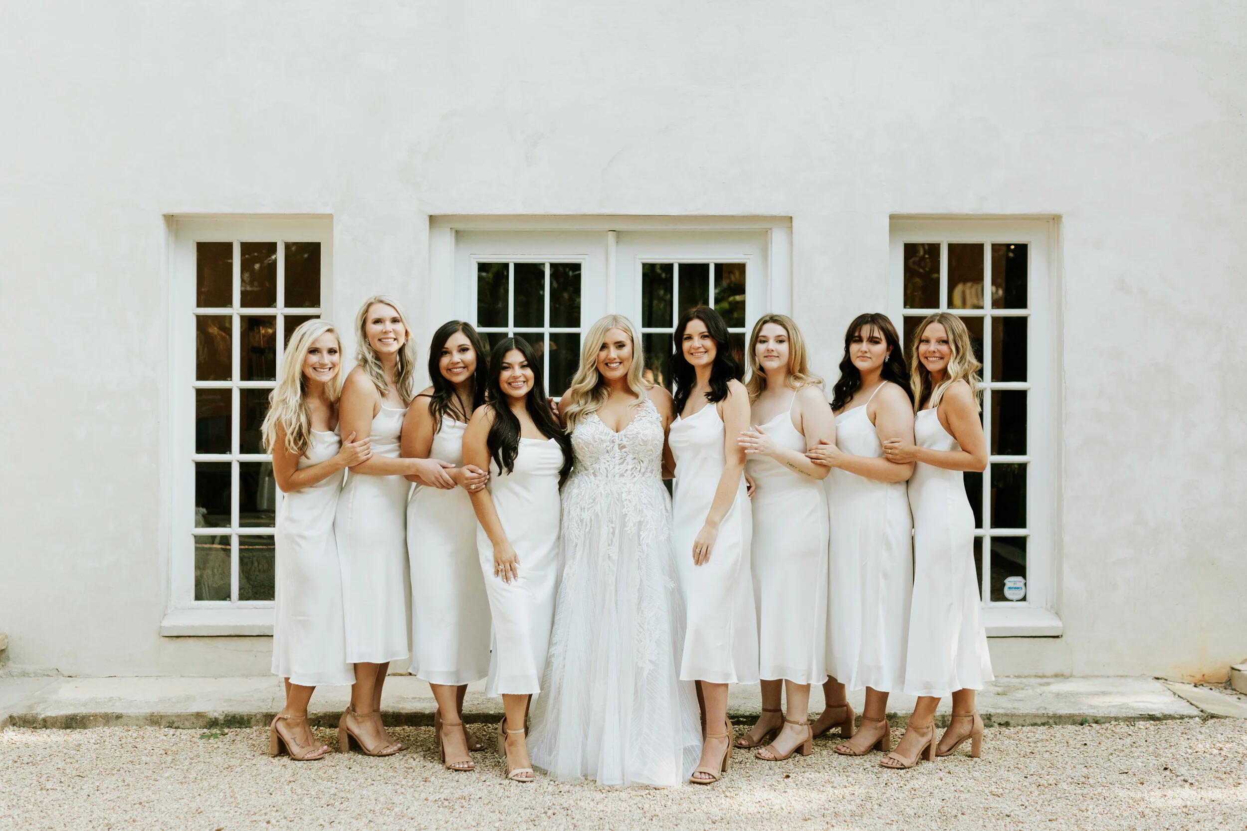 Hailey Nicole Creative modern, minimal, and romantic summer wedding at the Gardens at West Green in San Antonio, Texas
