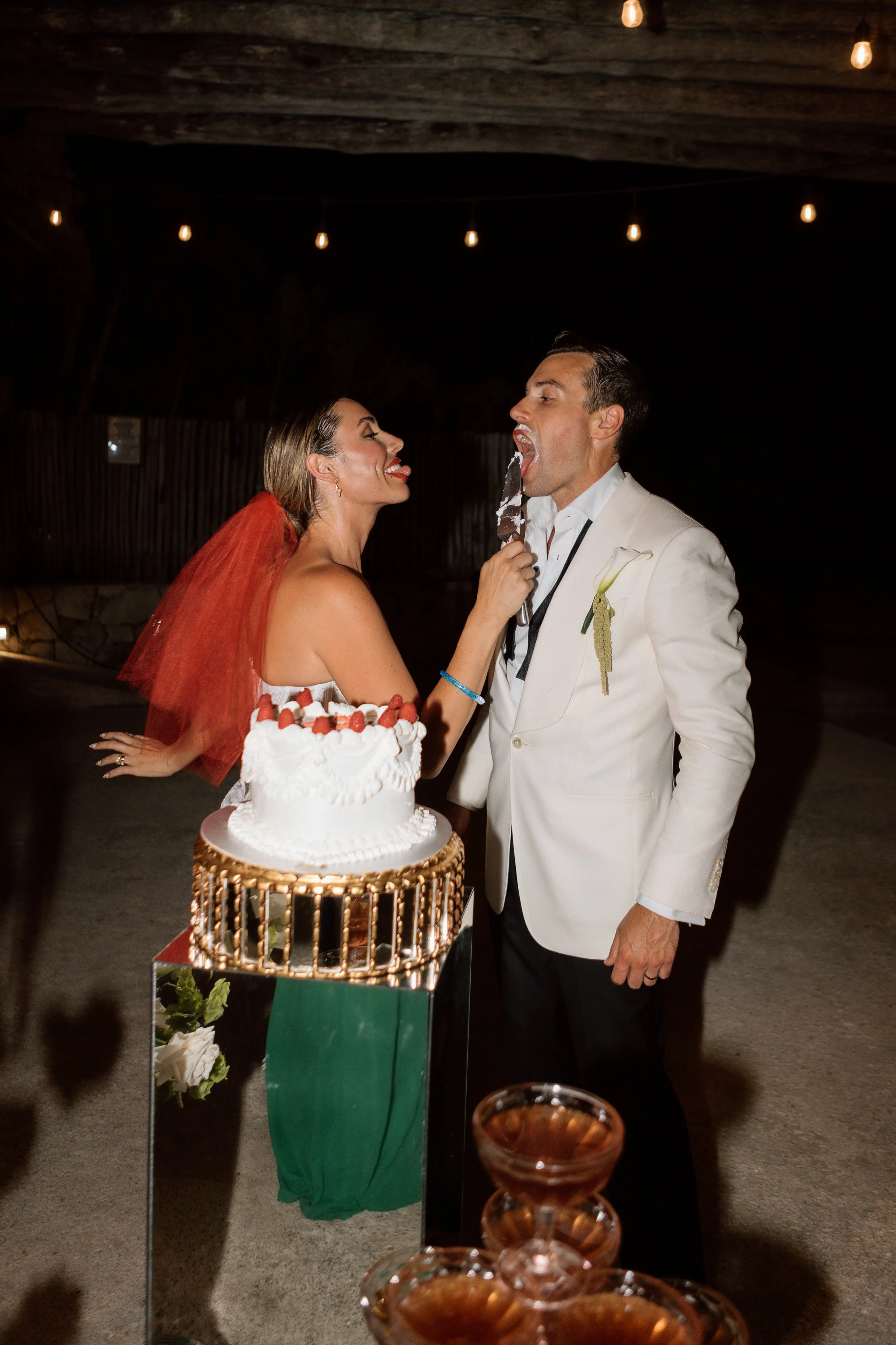 By-Hailey-Nicole-Photo-high-end-luxury-DFW-Texas-Destination-wedding-Photographer-Mexico-Cozumel-sneaks-121.jpg