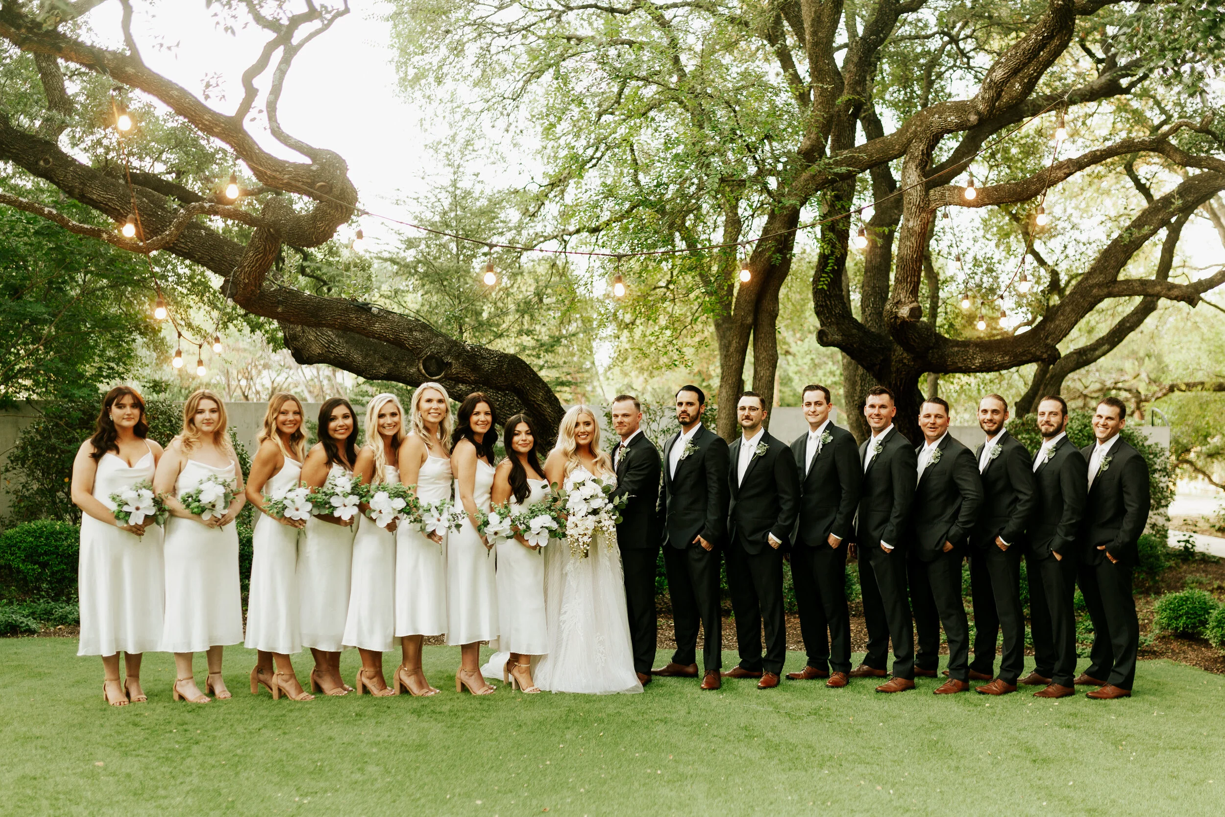 Hailey Nicole Creative modern, minimal, and romantic summer wedding at the Gardens at West Green in San Antonio, Texas