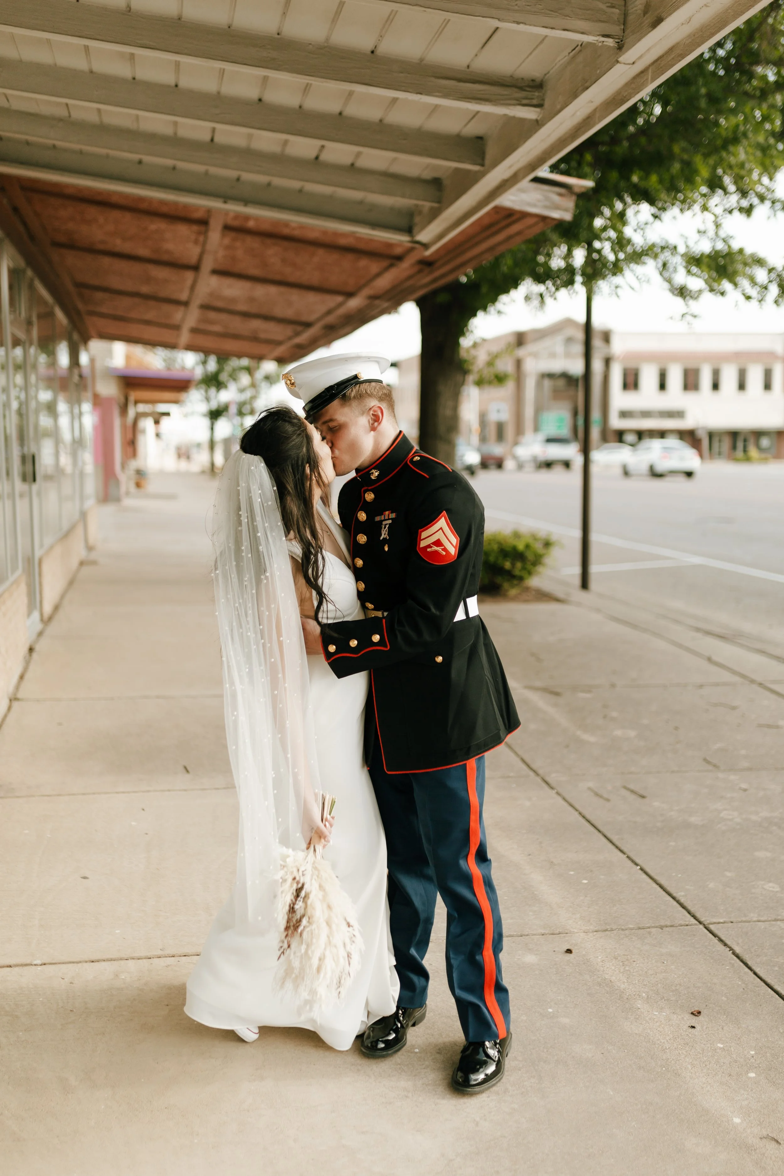 Hailey Nicole Creative | Minimal and Industrial Wedding photography at the Eagle Historic Warehouse in Hilsboro, Texas | DFW Wedding and Engagement Photographer