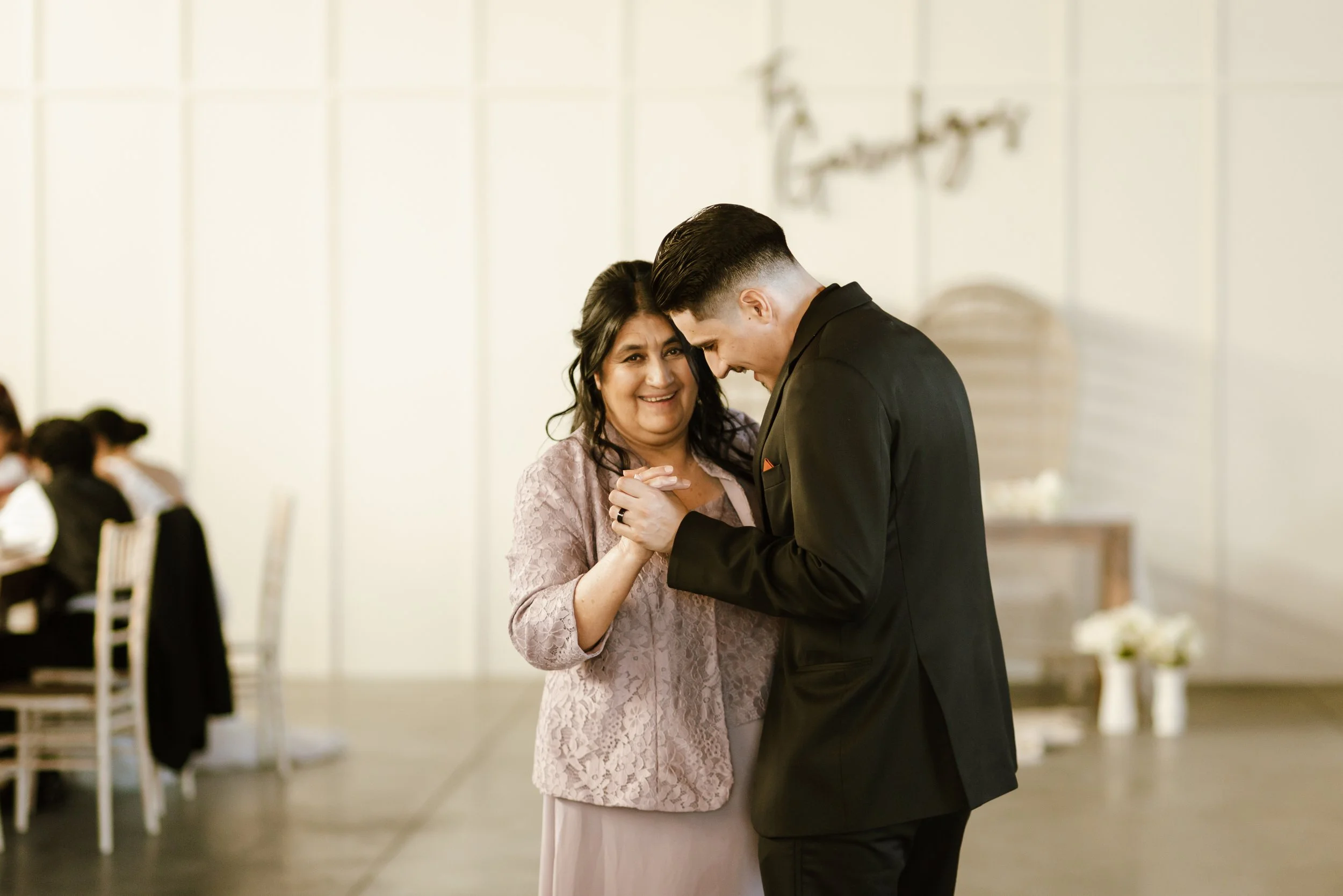 Hailey Nicole Creative | North Texas Western + Wedding Photographer | Rustic Boho Wedding in Tri-Cities, WA at Willow Inspired