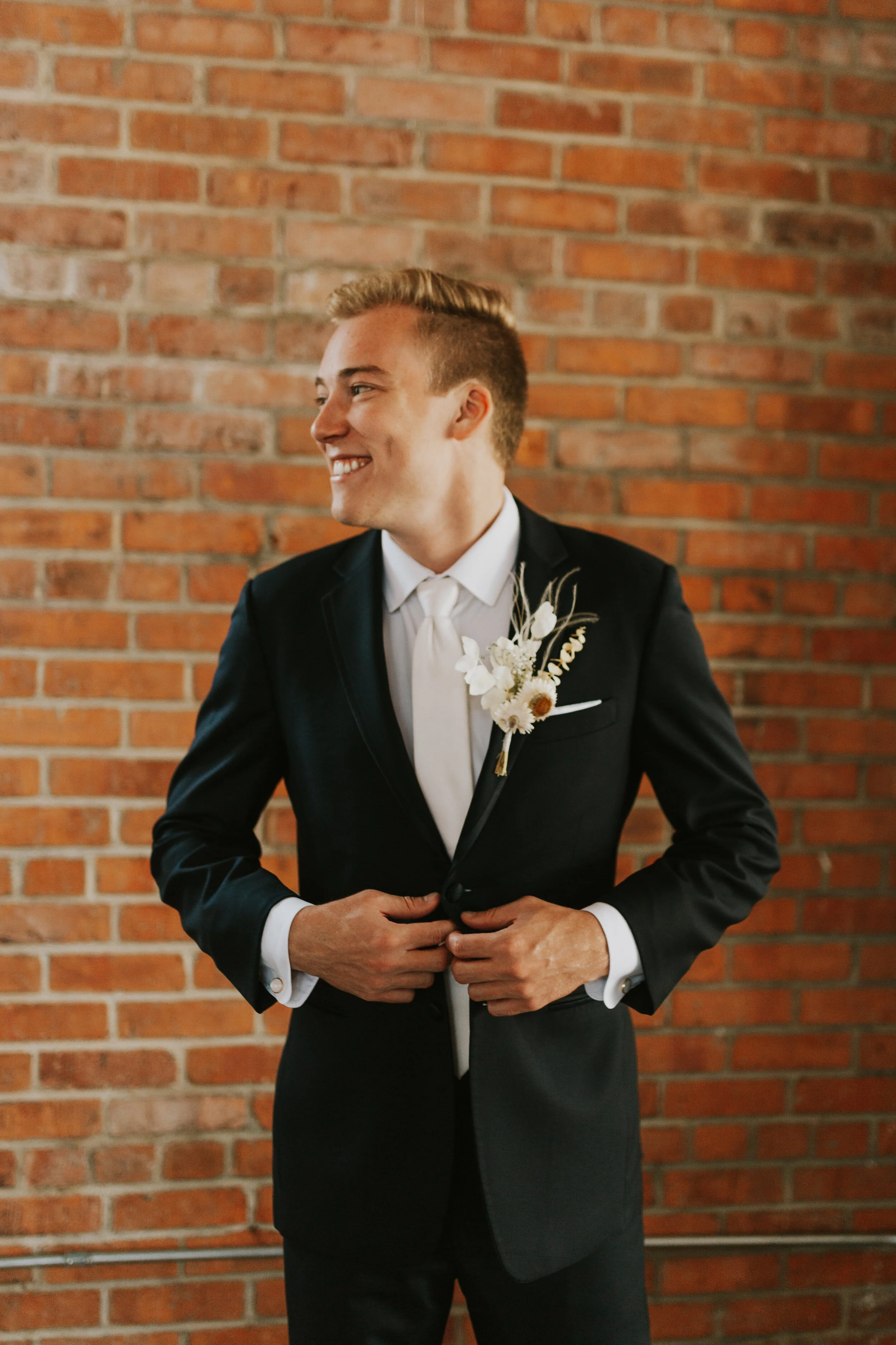 Boho DIY loft wedding photography at BRICK venue in San Diego in Southern California