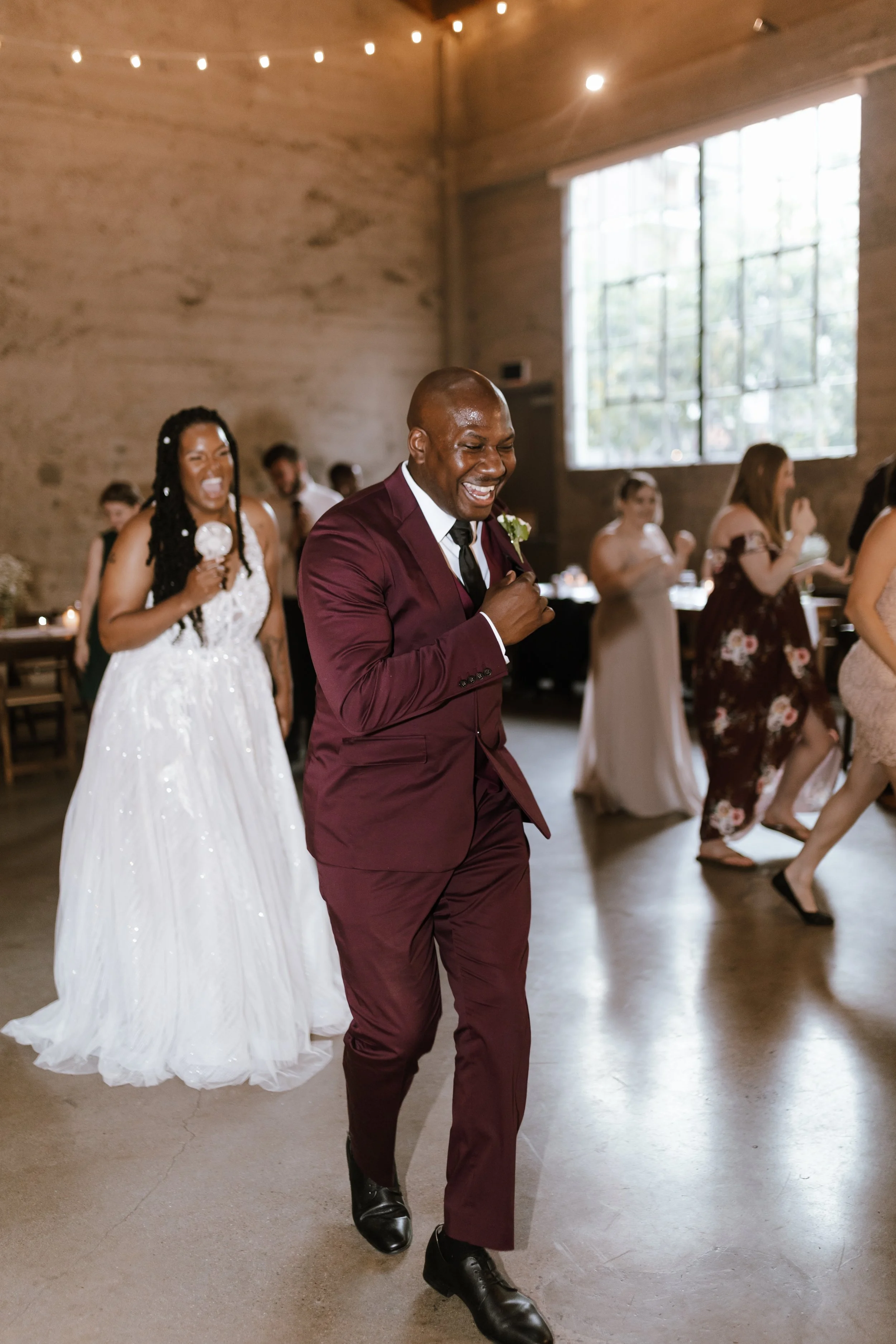 Hailey-Nicole-Creative-Dallas-Fort-Worth-Wedding-Photographer-The-Brooks-587.jpg