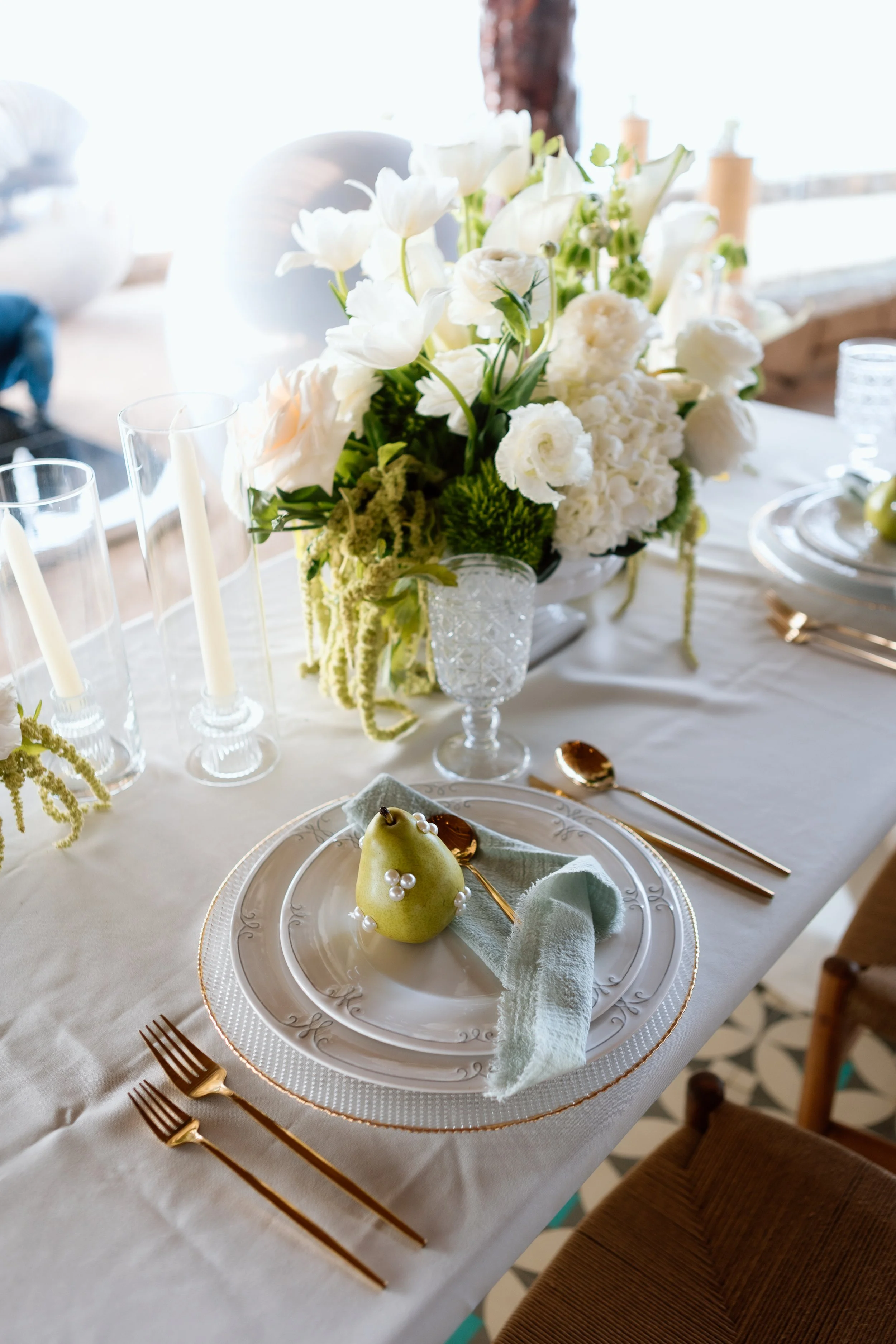 By-Hailey-Nicole-Photo-DFW-Texas-wedding-Photographer-Hopson-Lynch-getting-ready-43.jpg