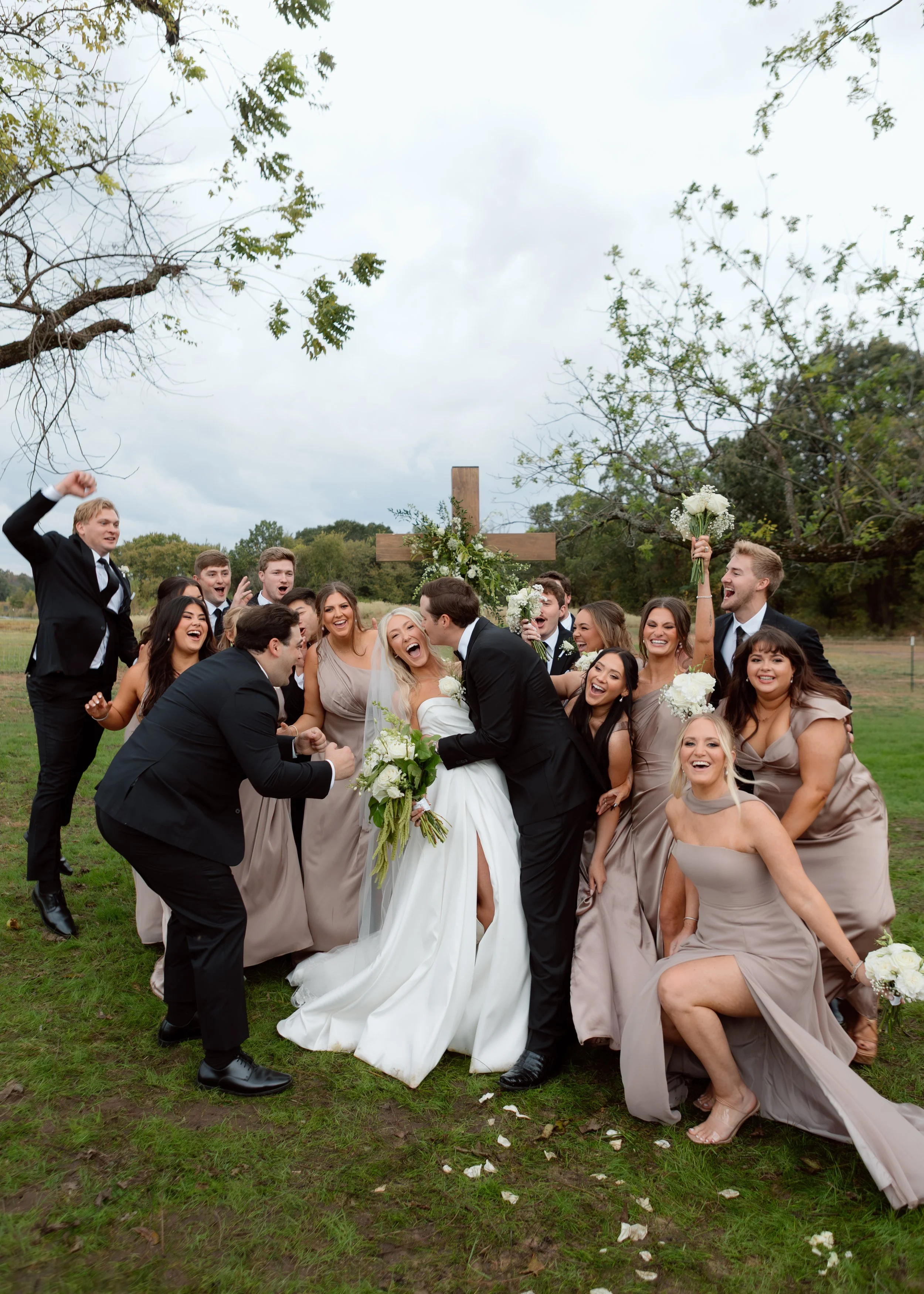 By-Hailey-Nicole-Photo-DFW-Texas-wedding-Photographer-sneaks-16.jpg