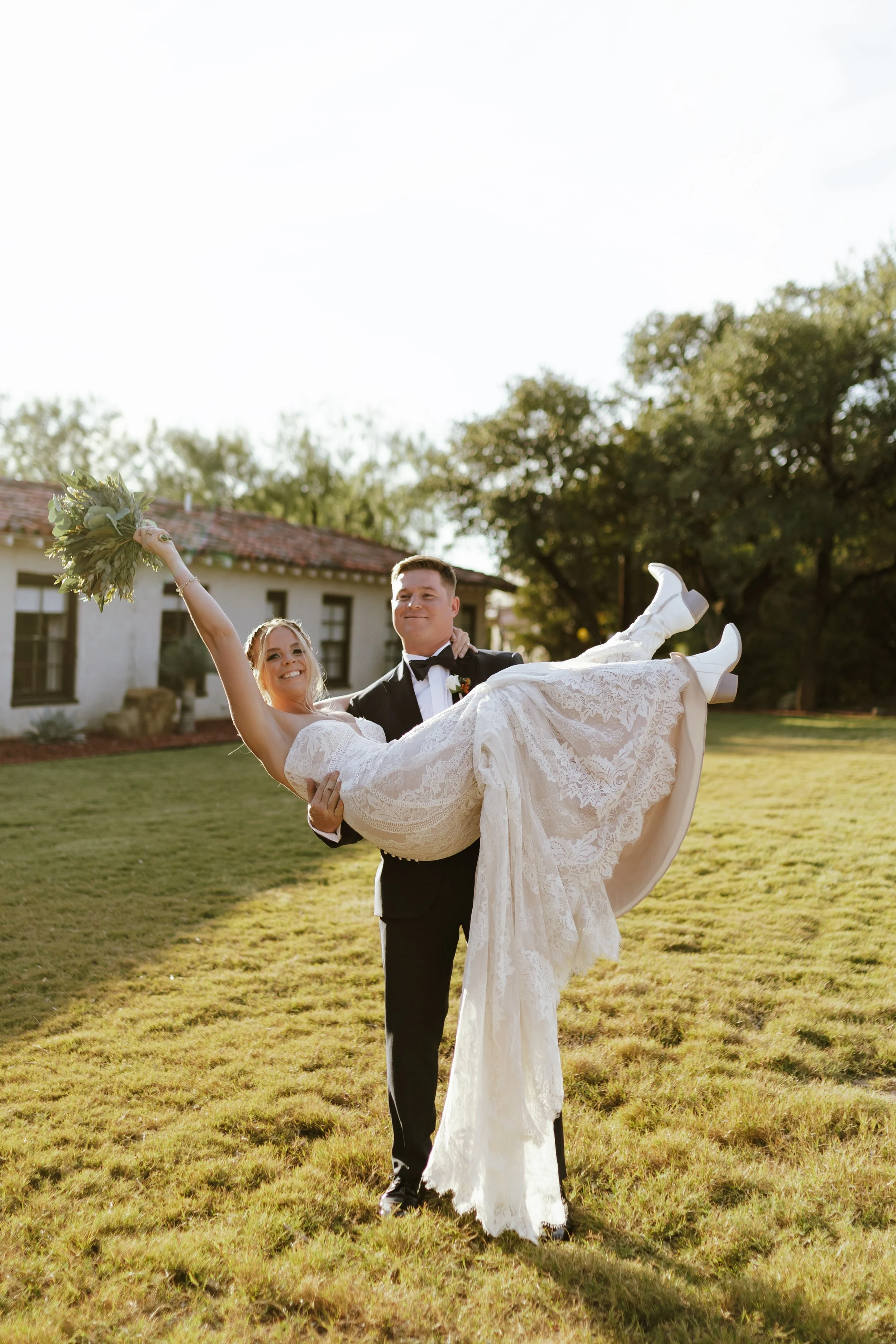 Hailey-Nicole-Creative-Dallas-Fort-Worth-Wedding-Photographer-The-Berkleys-496.jpg