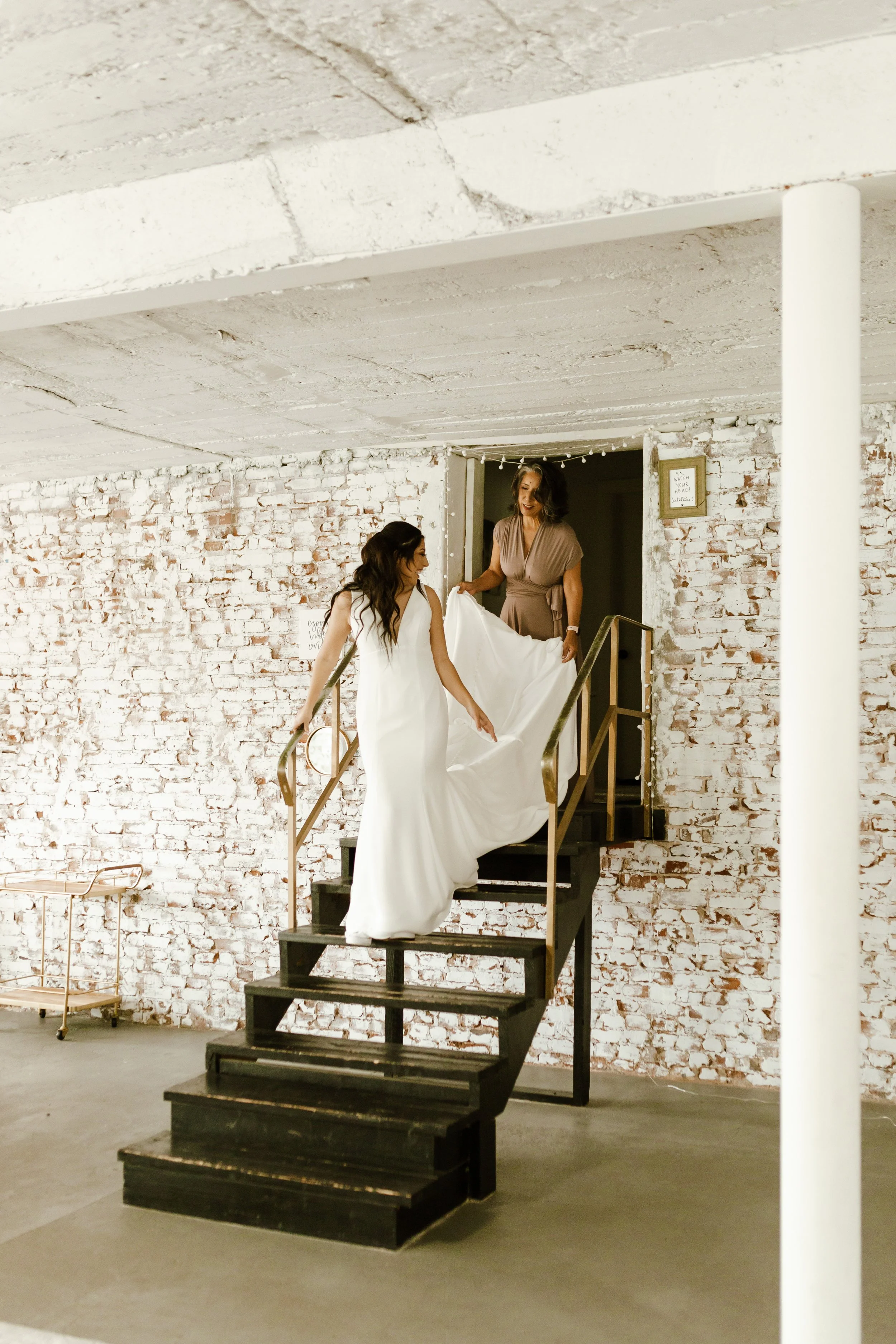 Hailey Nicole Creative | Minimal and Industrial Wedding photography at the Eagle Historic Warehouse in Hilsboro, Texas | DFW Wedding and Engagement Photographer