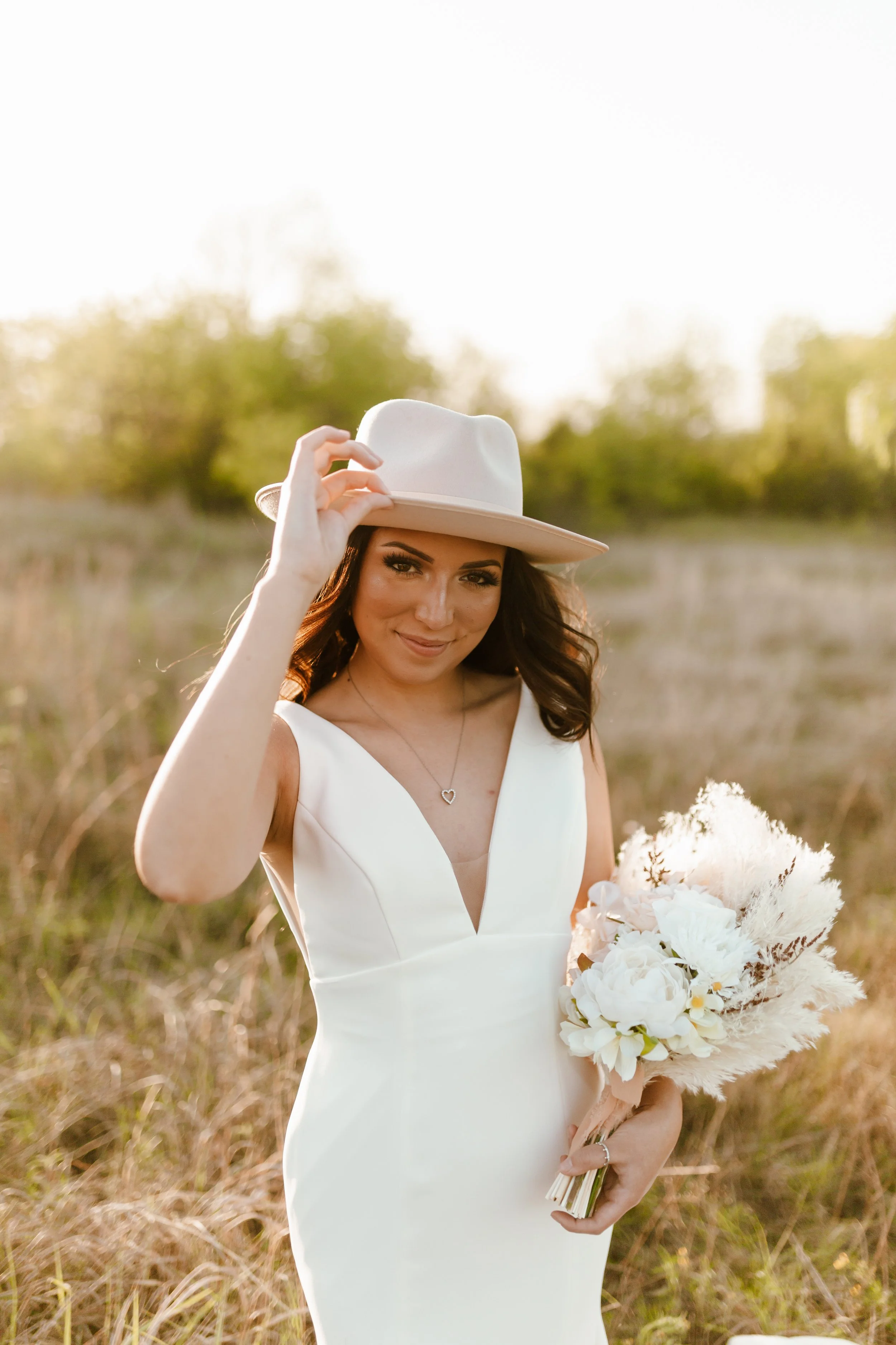 Hailey Nicole Creative | DFW Wedding Photographer | Tandy Hills Bridal Photography in Fort Worth, Texas