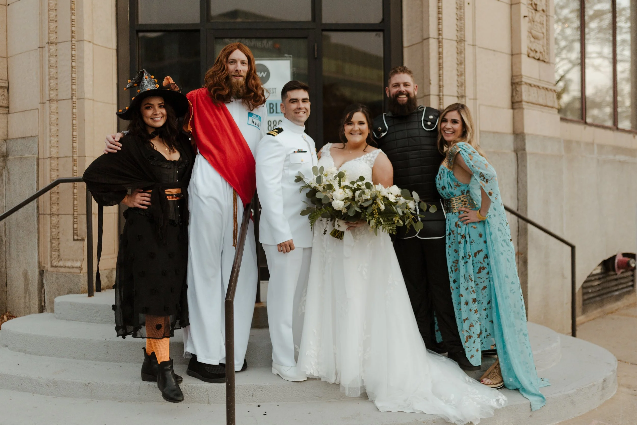 Hailey Nicole Creative || Traveling Western Wedding Photographer