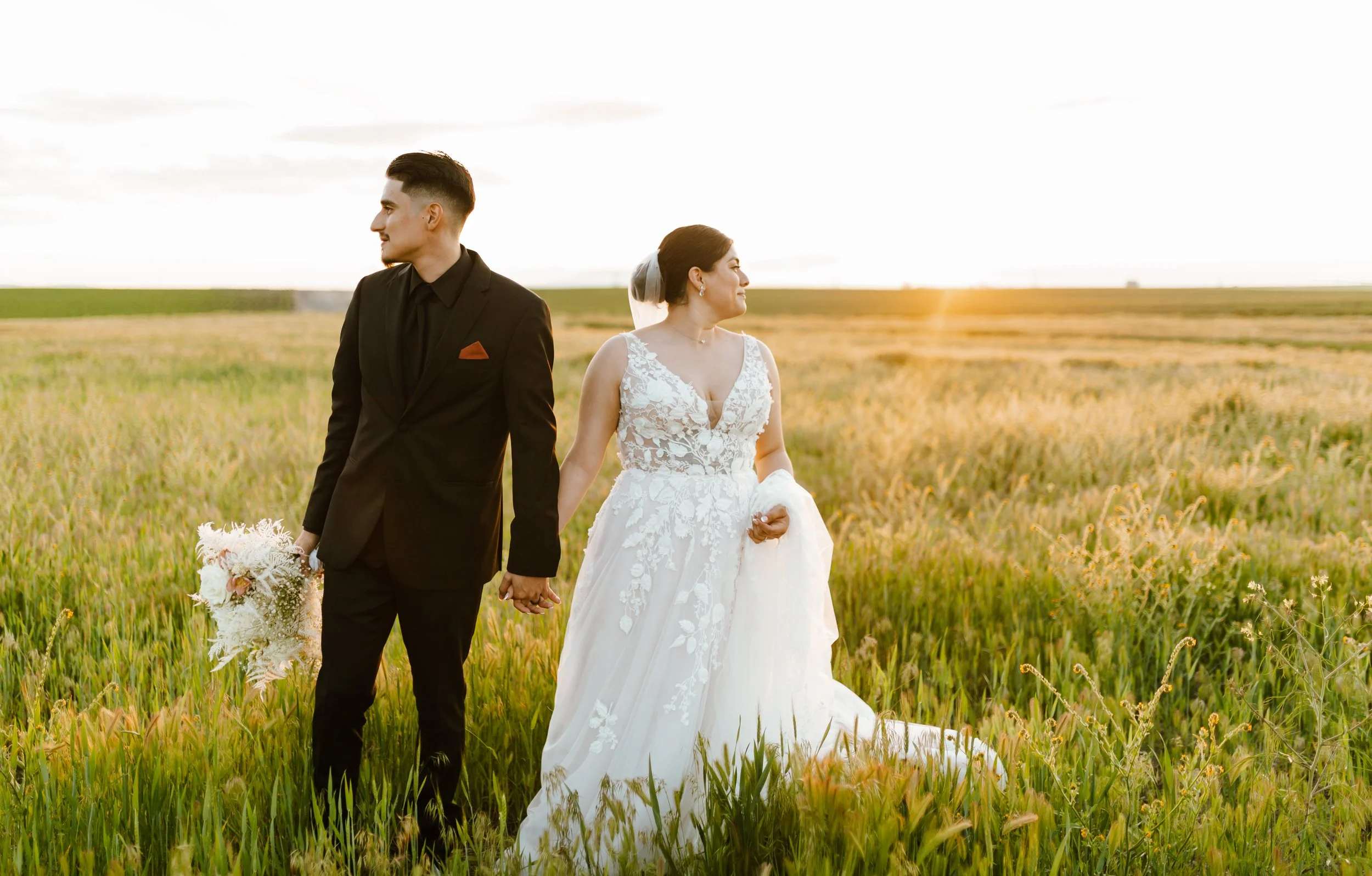 Hailey Nicole Creative | North Texas Western + Wedding Photographer | Rustic Boho Wedding in Tri-Cities, WA at Willow Inspired