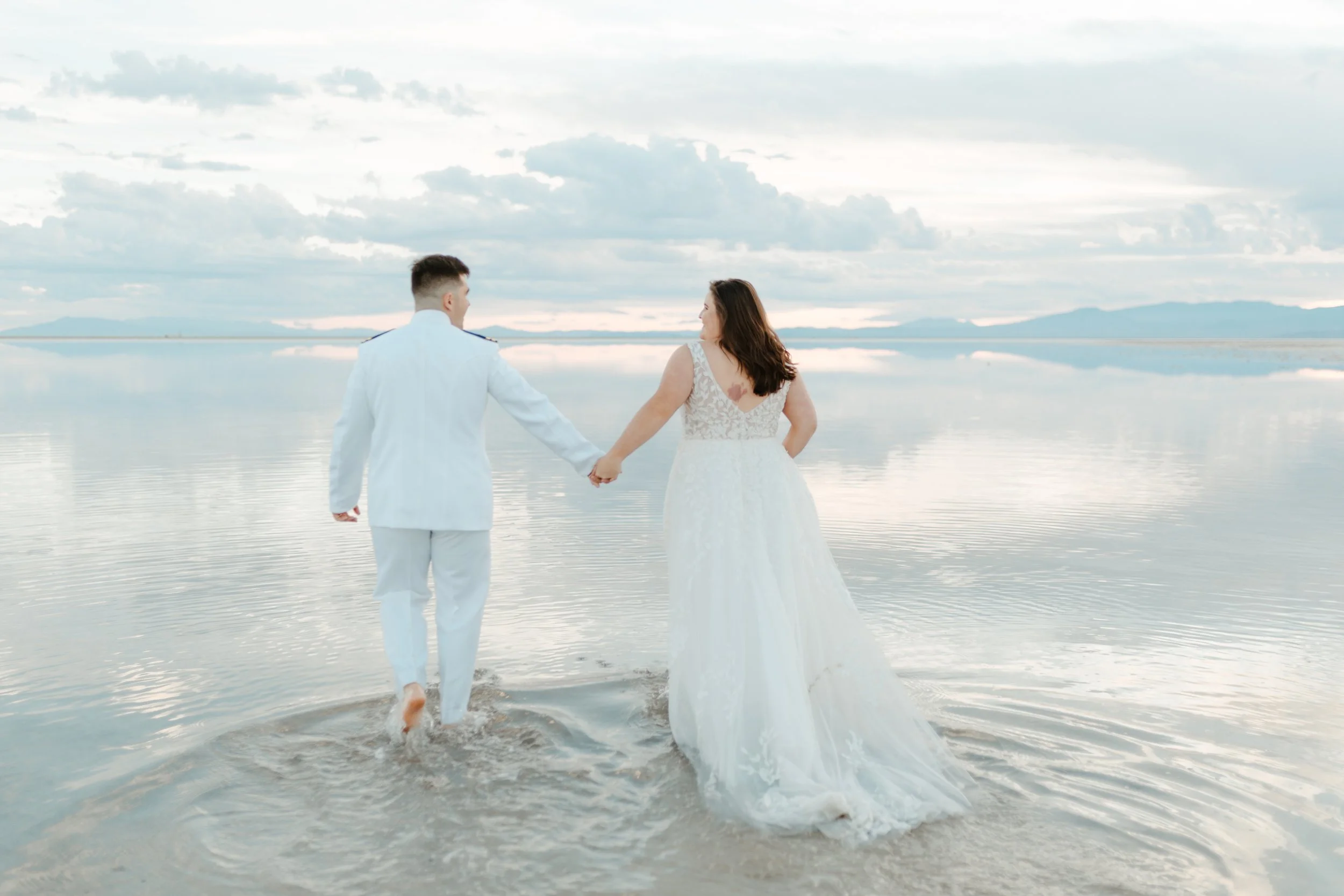 Hailey Nicole Creative || Traveling Western Wedding Photographer
