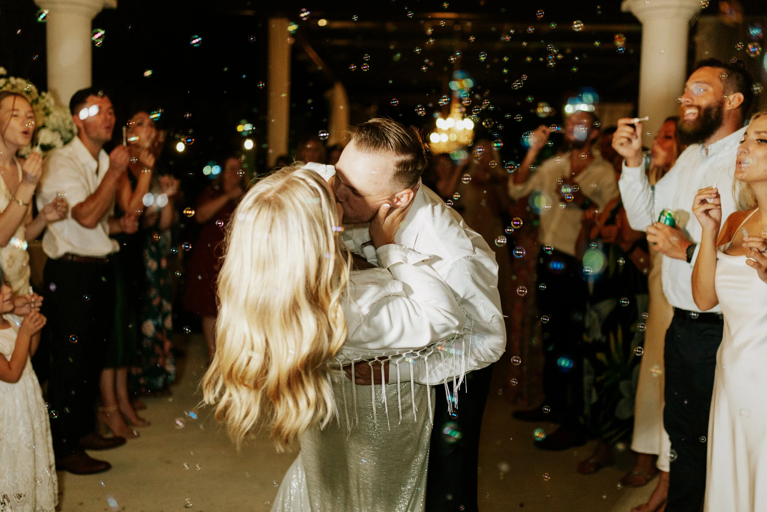 Hailey Nicole Creative modern, minimal, and romantic summer wedding at the Gardens at West Green in San Antonio, Texas