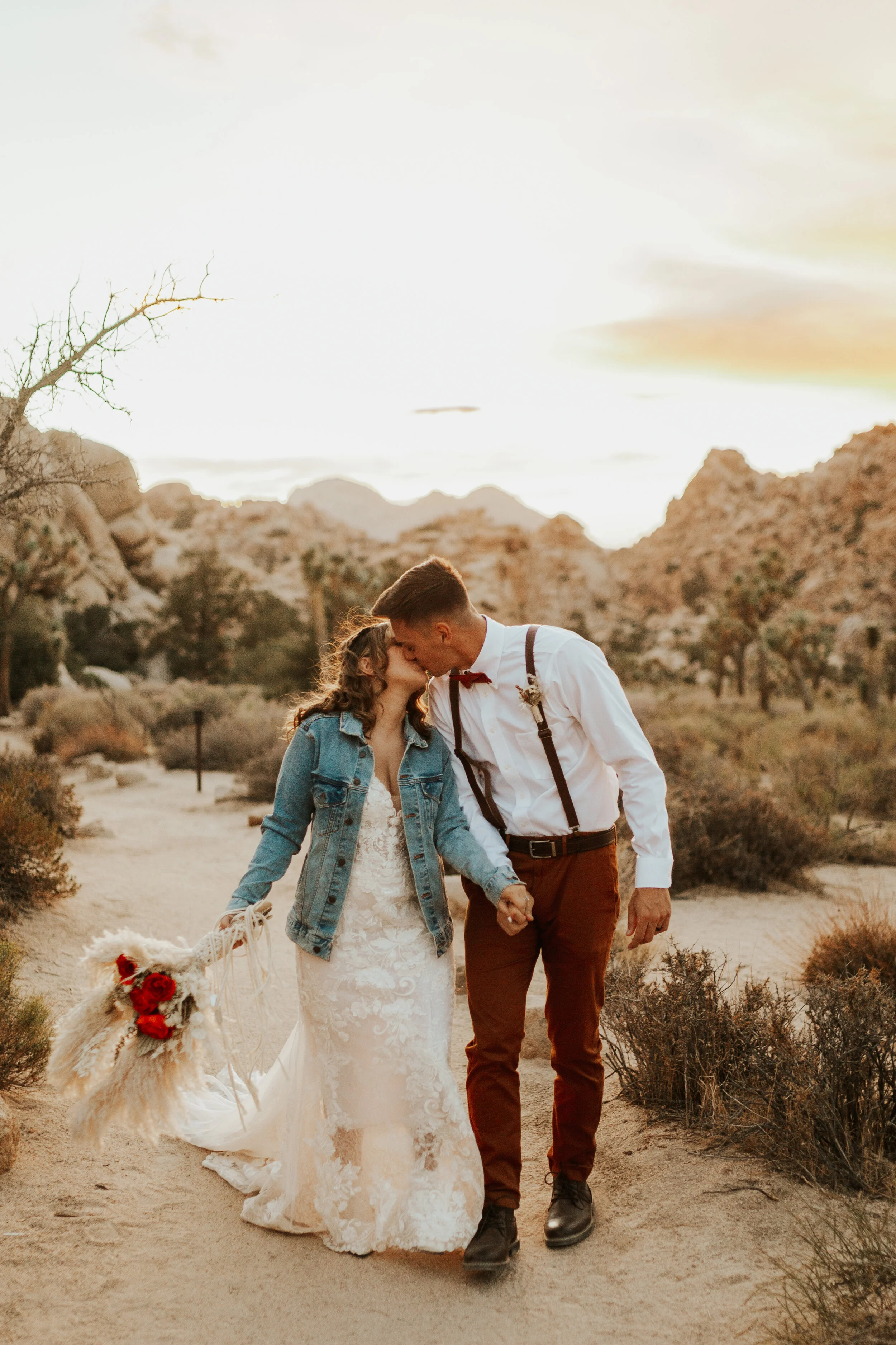 Hailey Nicole Creative summertime Joshua Tree National Park intimate elopement
