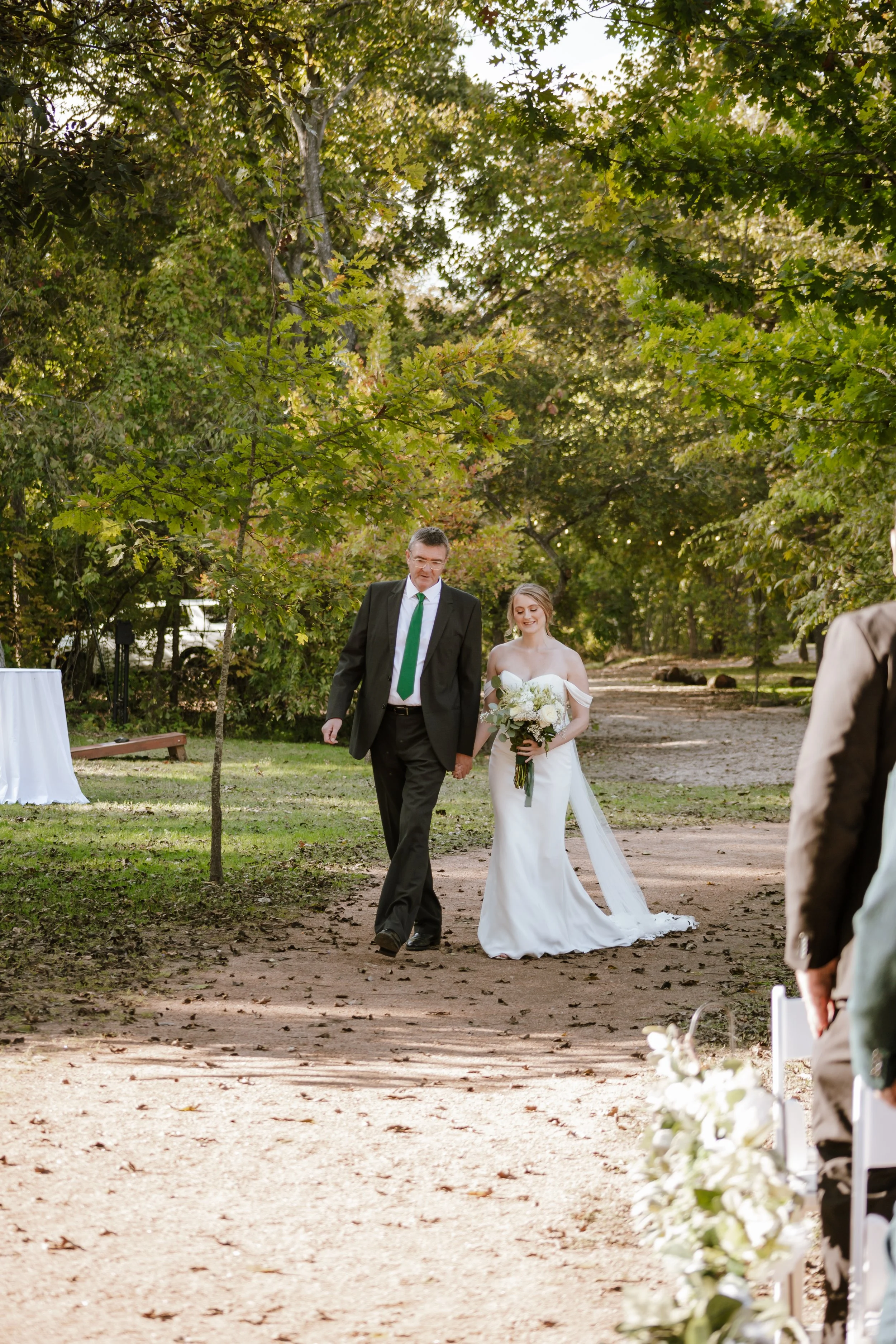 Hailey-Nicole-Creative-Dallas-Fort-Worth-Wedding-Photographer-The-Barbers-240.jpg
