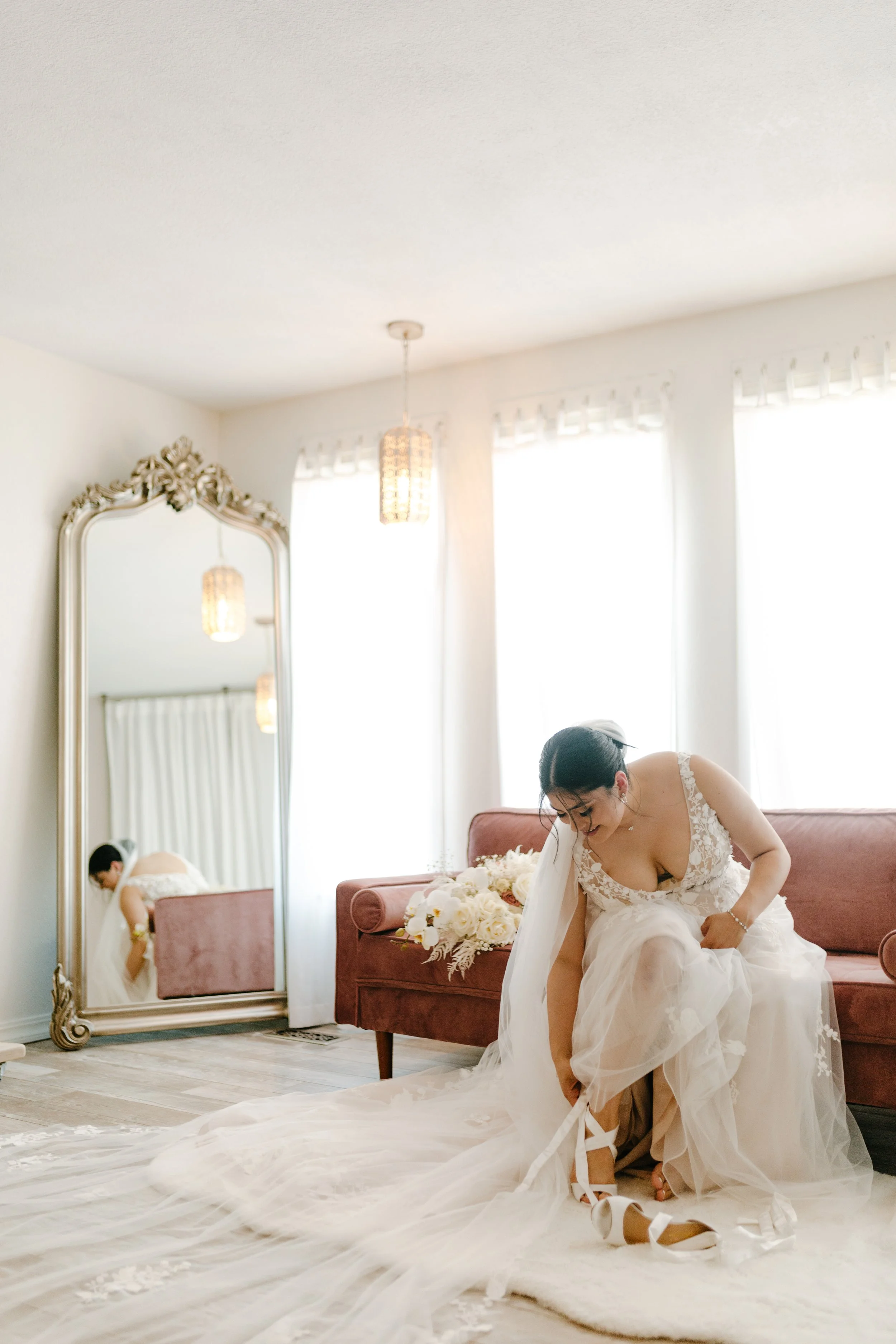 Hailey Nicole Creative | North Texas Western + Wedding Photographer | Rustic Boho Wedding in Tri-Cities, WA at Willow Inspired