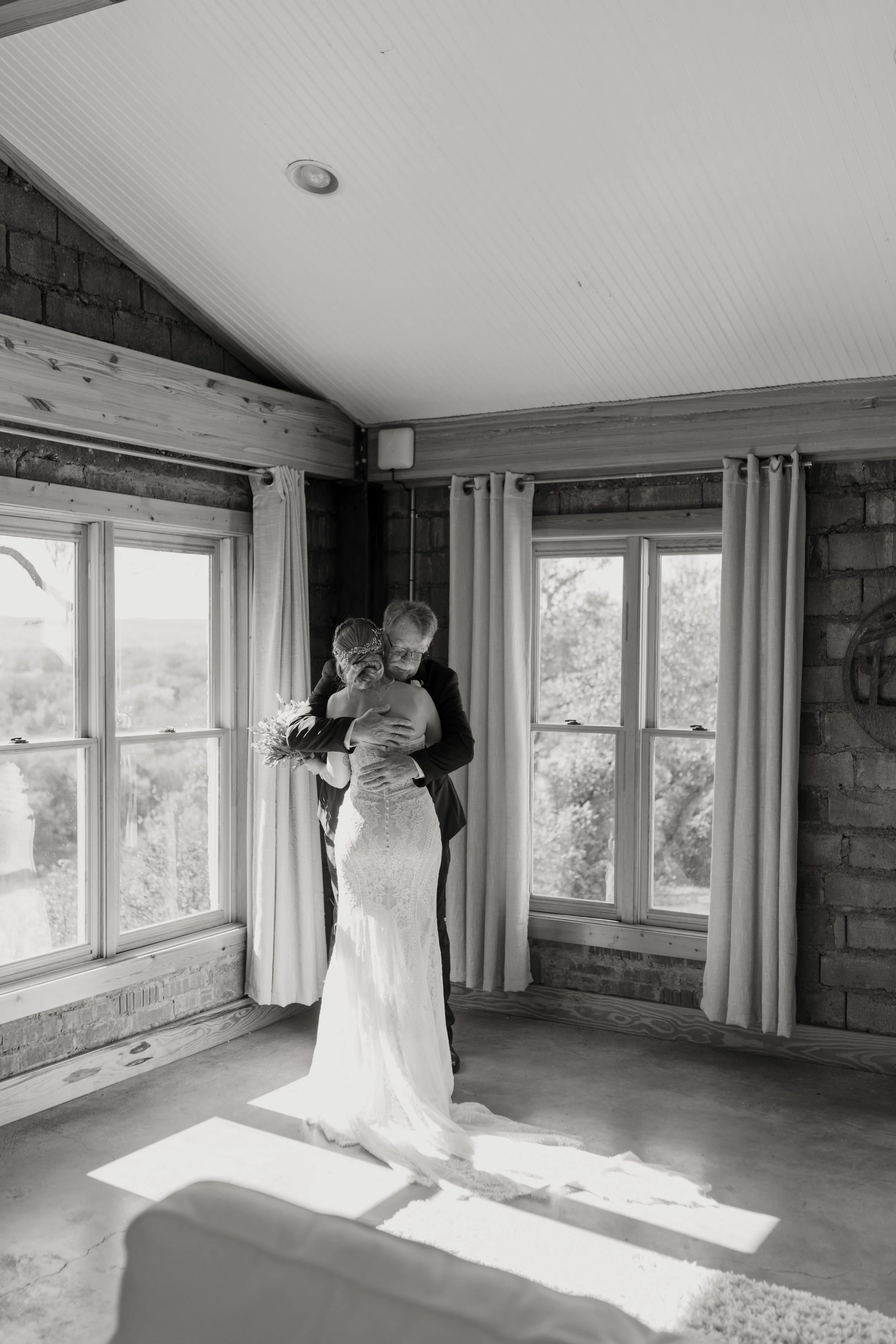 Hailey-Nicole-Creative-Dallas-Fort-Worth-Wedding-Photographer-The-Berkleys-167.jpg