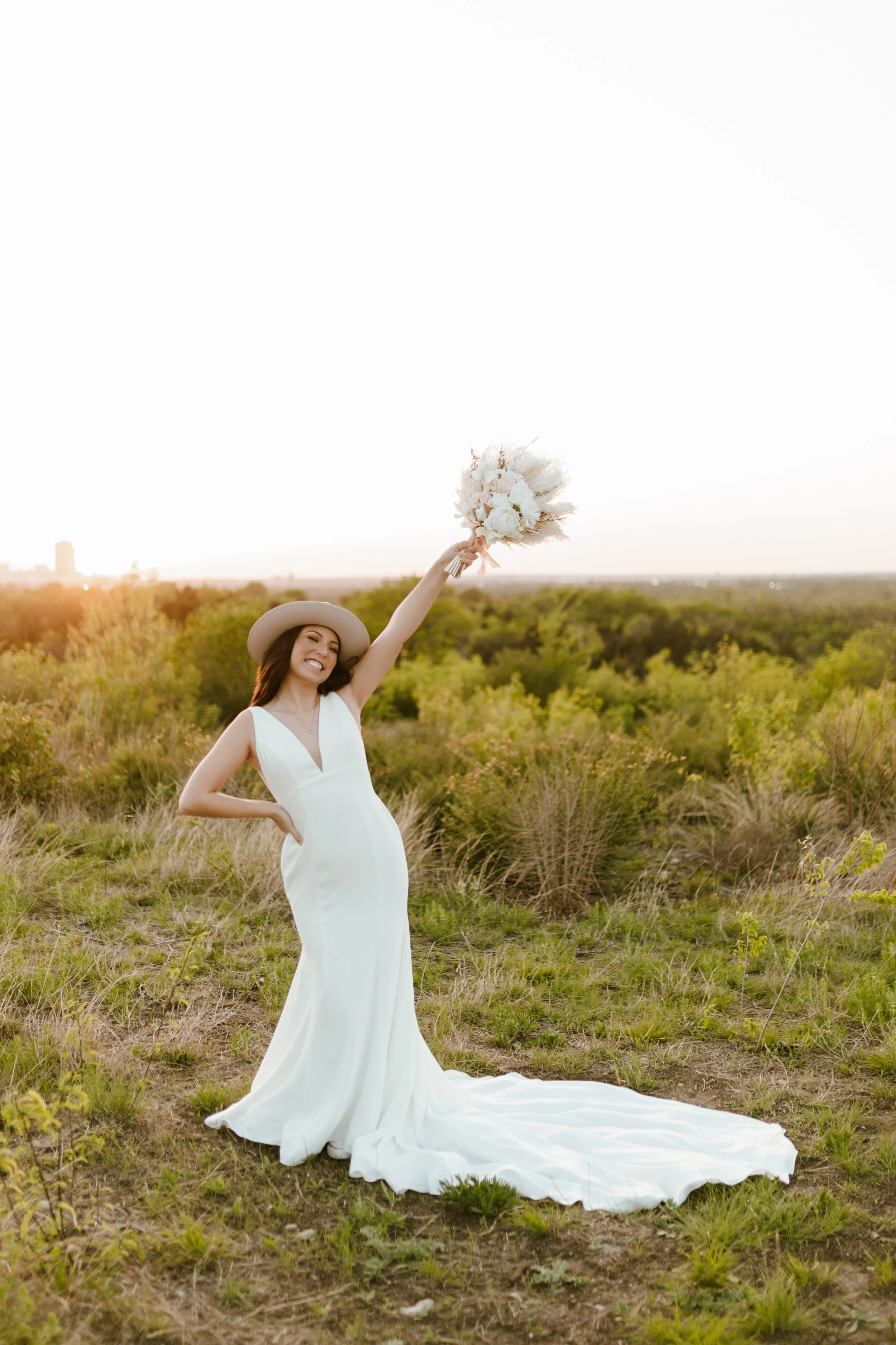 Hailey Nicole Creative | DFW Wedding Photographer | Tandy Hills Bridal Photography in Fort Worth, Texas