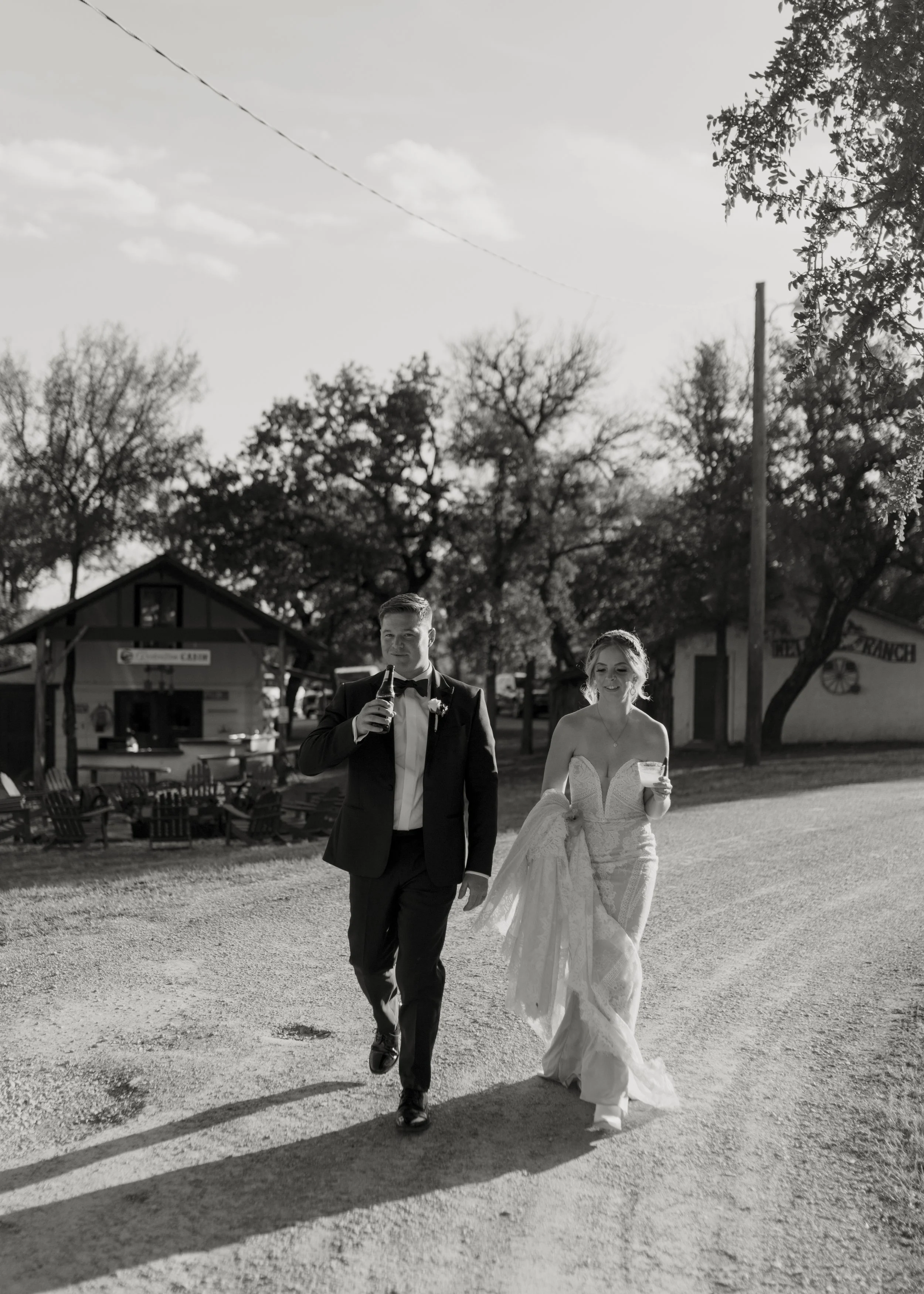 Hailey-Nicole-Creative-Dallas-Fort-Worth-Wedding-Photographer-The-Berkleys-472.jpg