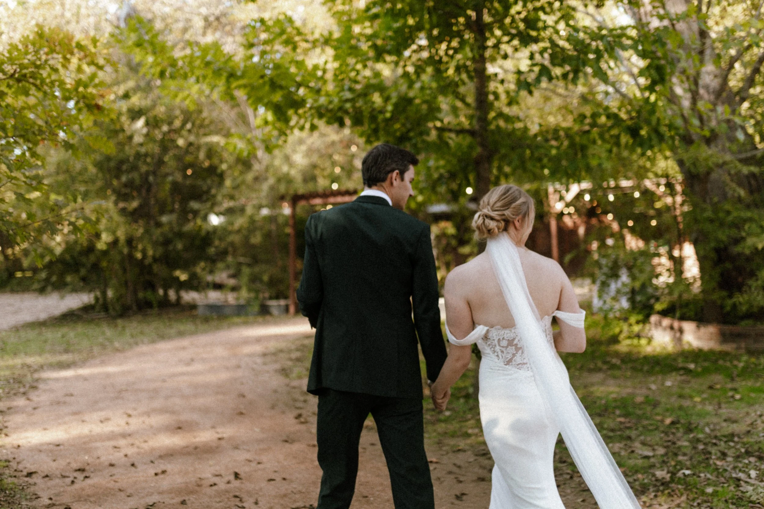 Hailey-Nicole-Creative-Dallas-Fort-Worth-Wedding-Photographer-The-Barbers-317.jpg
