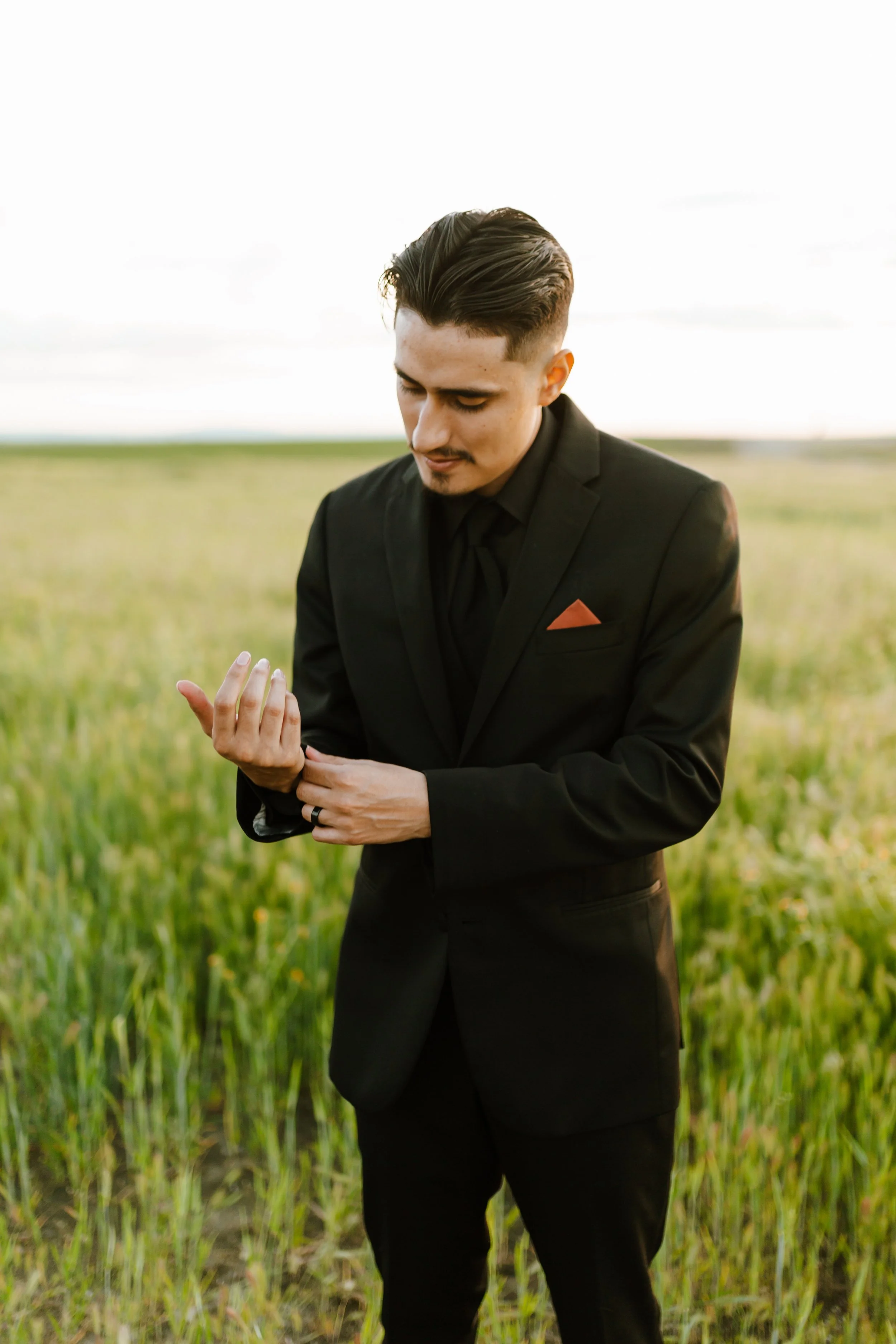 Hailey Nicole Creative | North Texas Western + Wedding Photographer | Rustic Boho Wedding in Tri-Cities, WA at Willow Inspired