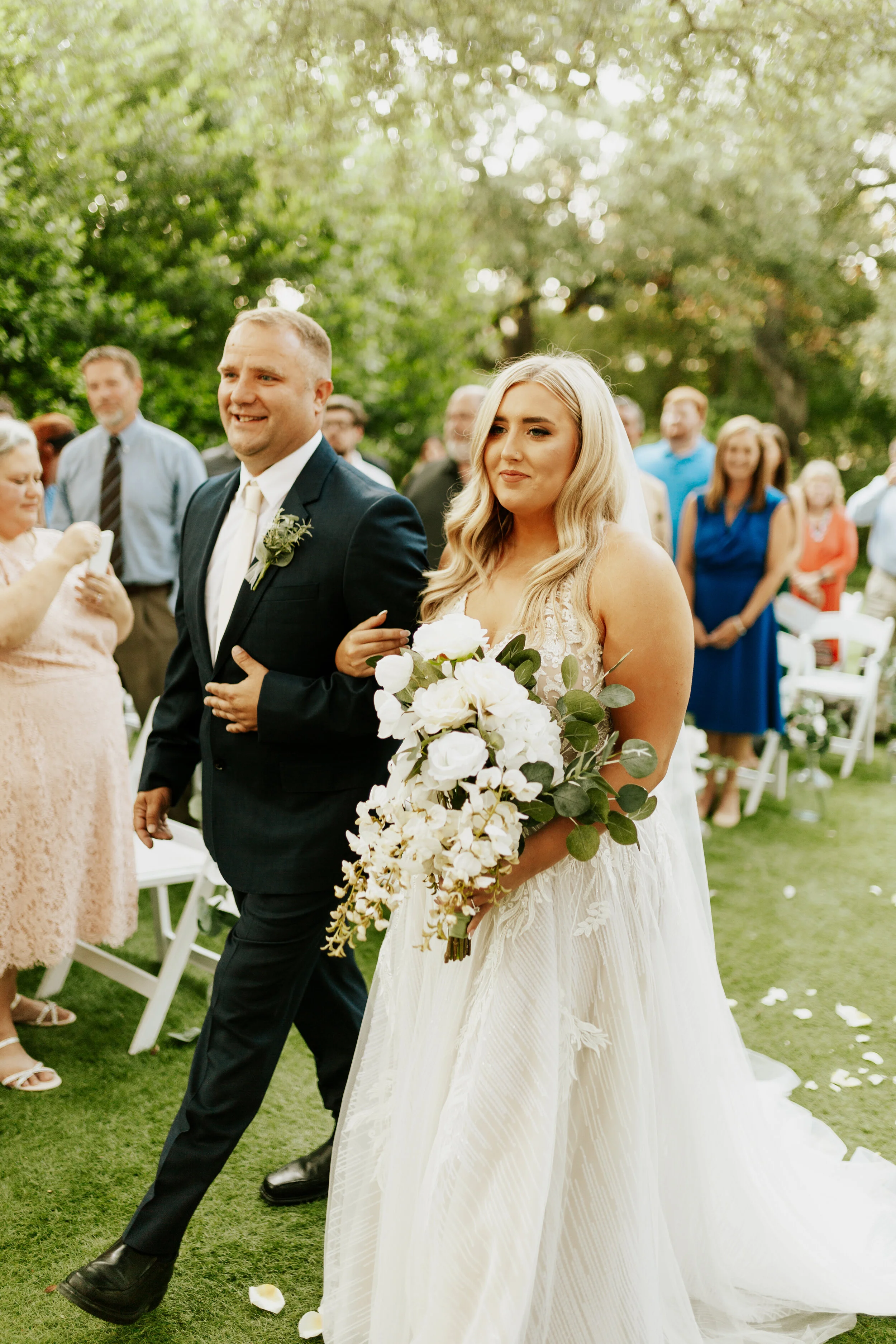 Hailey Nicole Creative modern, minimal, and romantic summer wedding at the Gardens at West Green in San Antonio, Texas