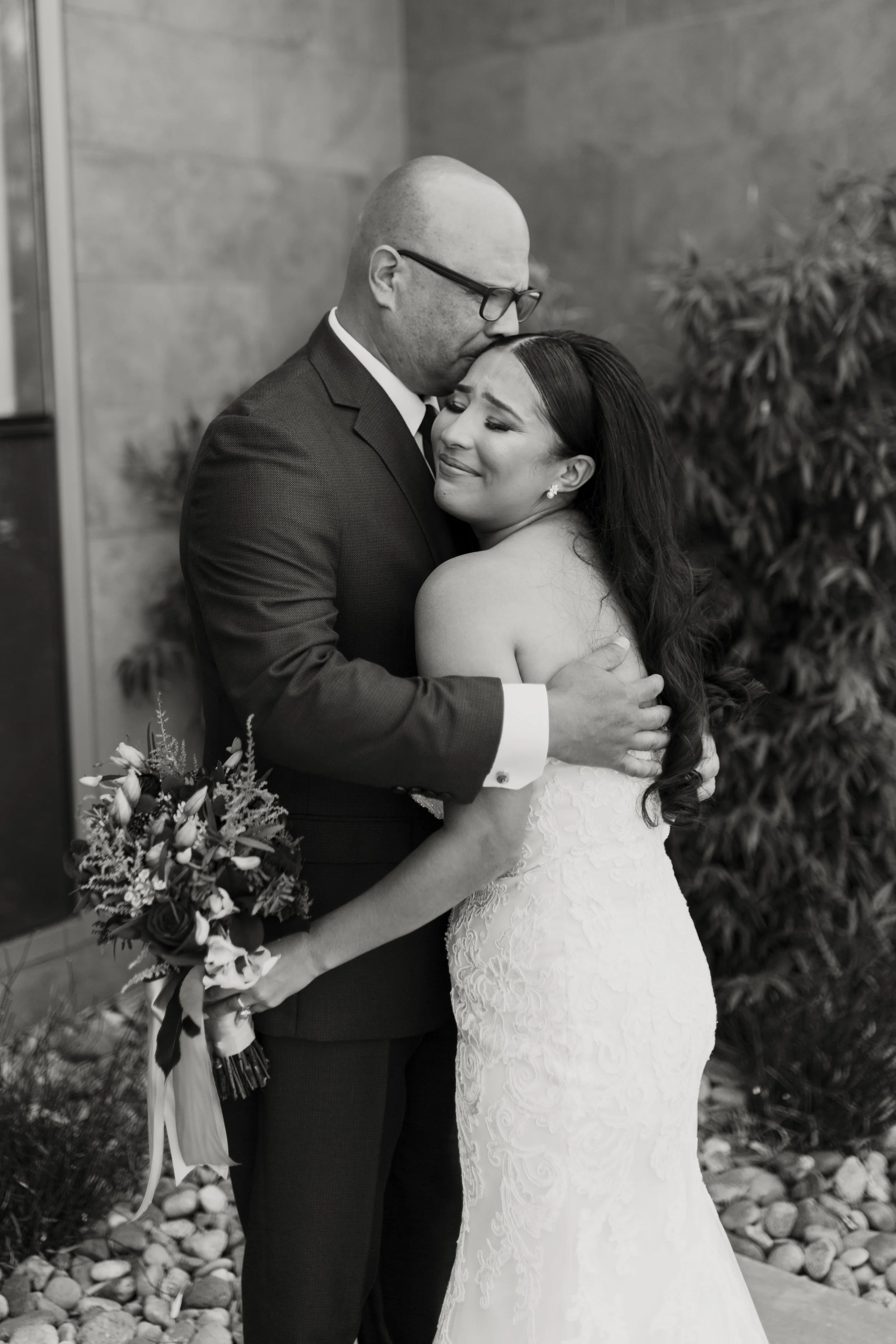 Hailey-Nicole-Creative-Dallas-Fort-Worth-Wedding-Photographer-The-Cabrals-88.jpg