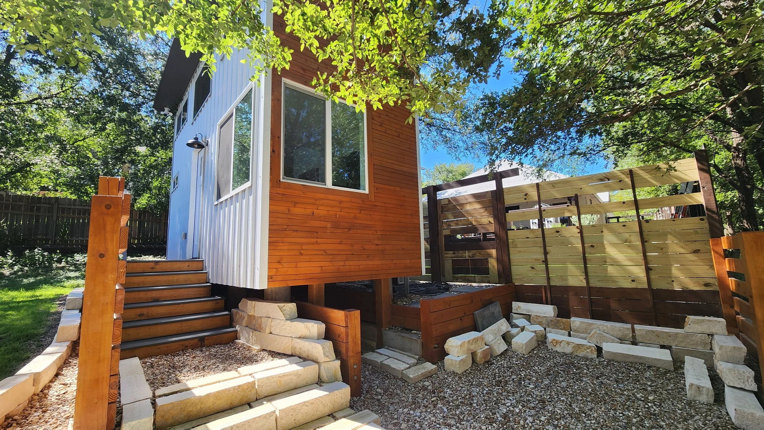 Back fence and entrance.jpg