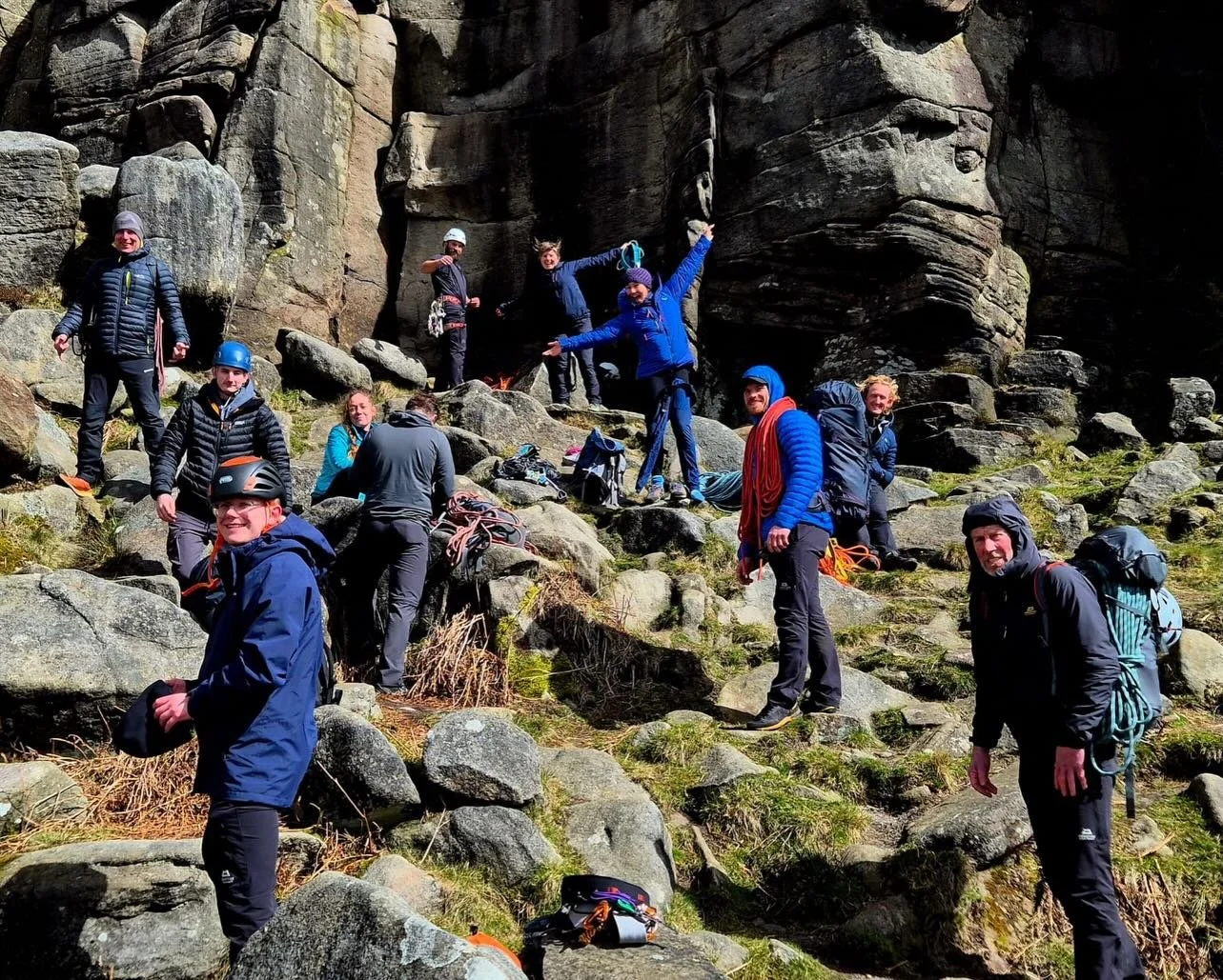 A small snippet of what we got up to over the glorious Easter weekend in the Peak District 💪🏻 Some great routes bagged, and plenty of photos still to come in the full writeup and gallery- coming soon 📝🧗

#climbersofinstagram #peakdistrictclimbing