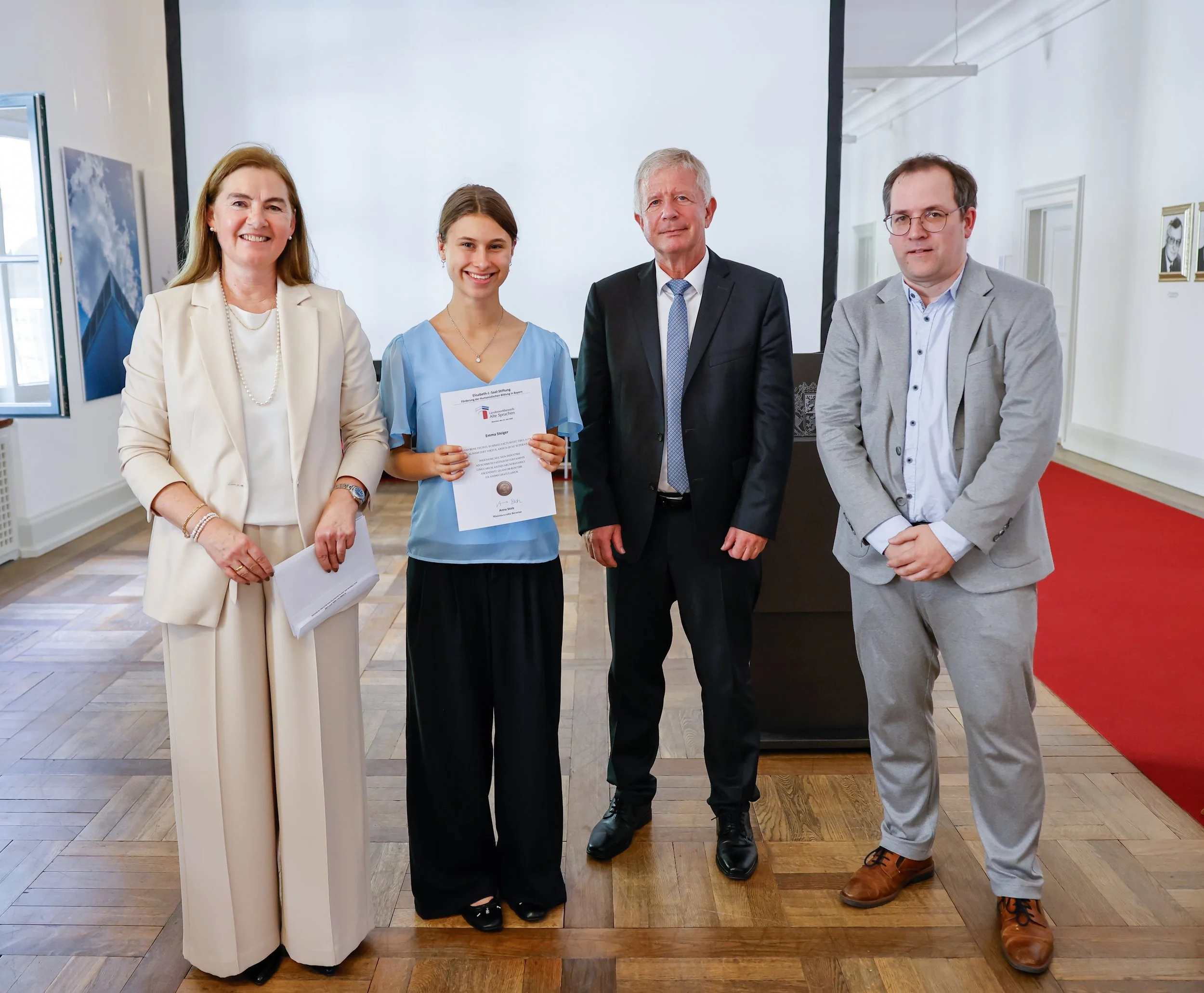 Finalistin Emma Steiger vom St. Mariengymnasium Regensburg