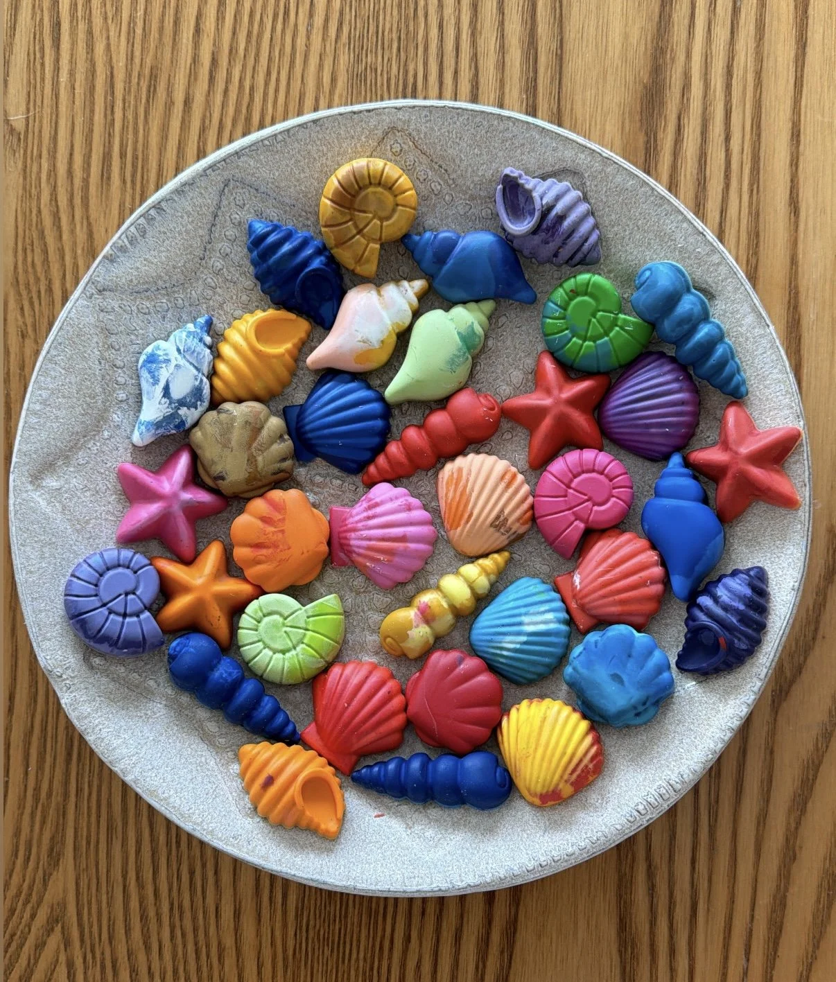 DIY Sea Shell Crayons 
