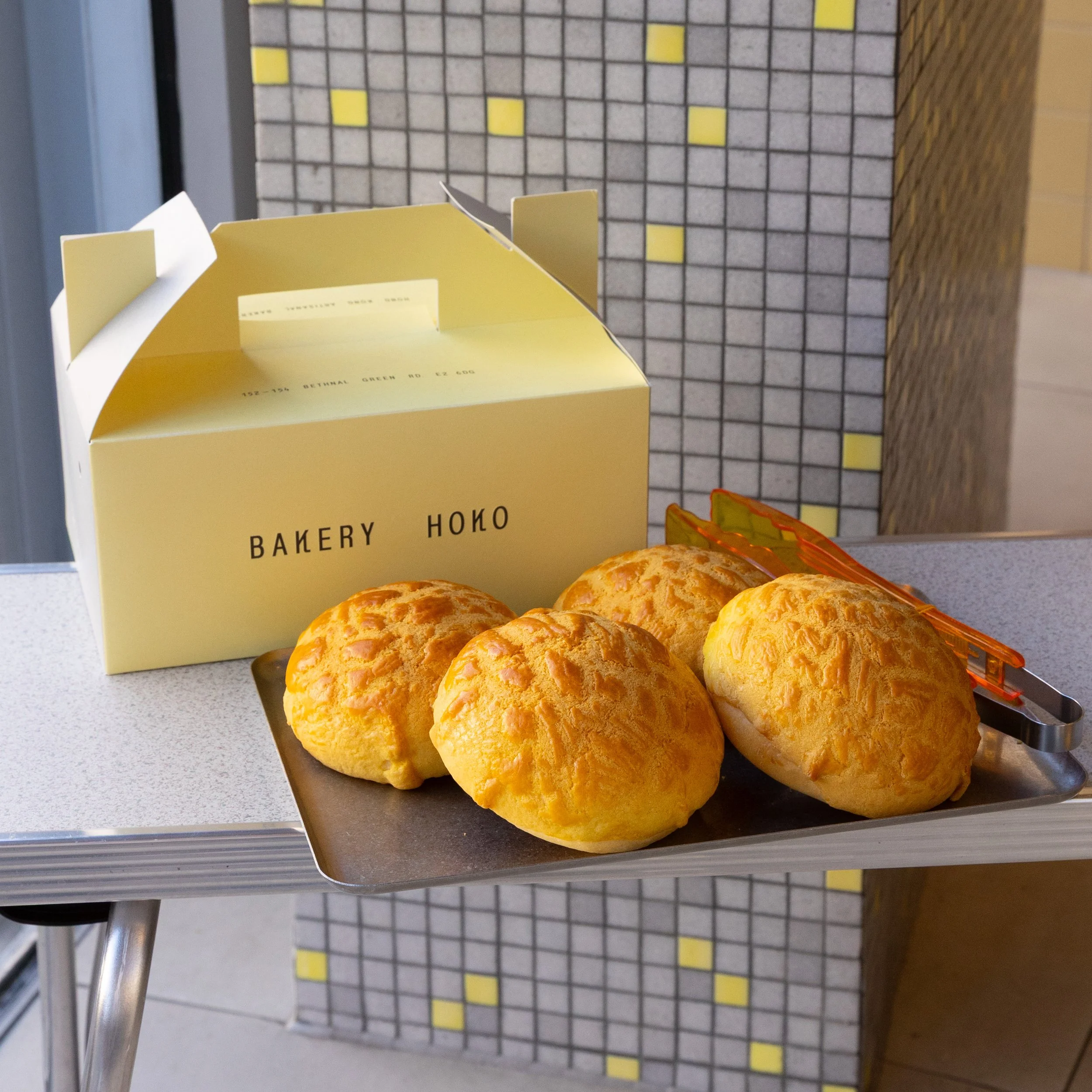 Sq-Bakery-box of 4 bolo.jpg