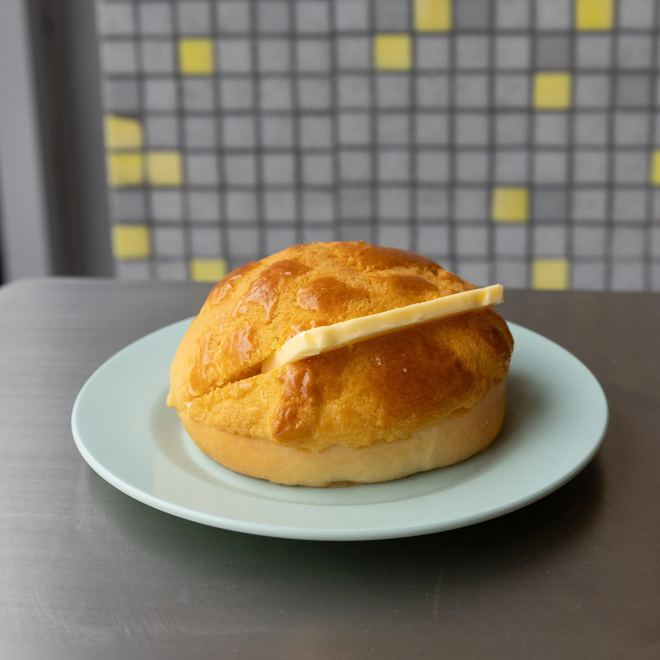 Sq-Bakery-bun-bolo bun with butter.jpg