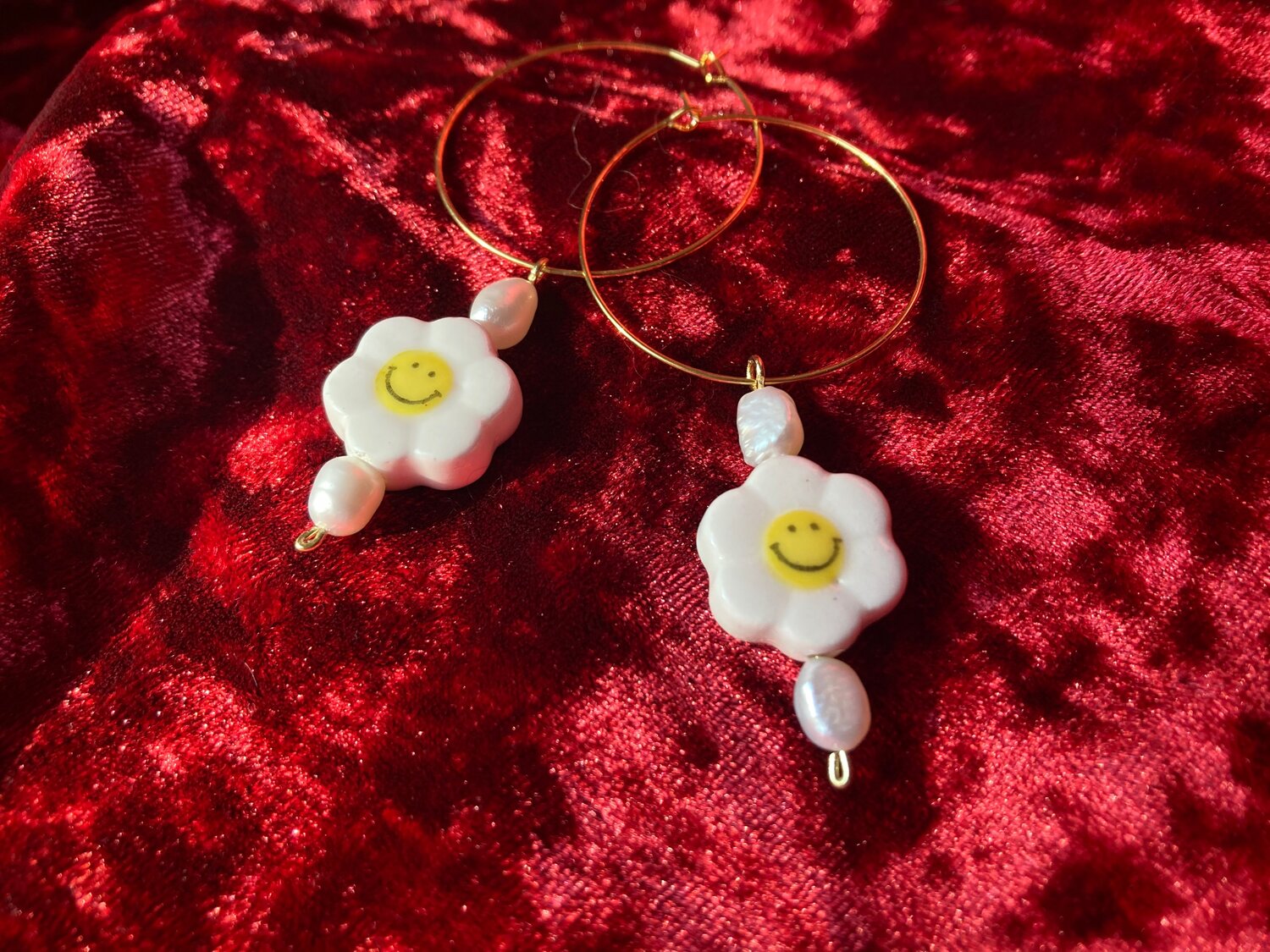 Holly Yashi Bright Blossom Earrings – La Di Da Boutique