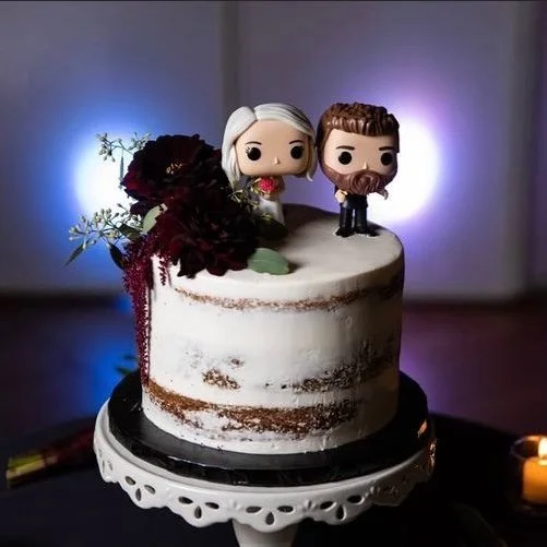 Bobblehead Naked Cake