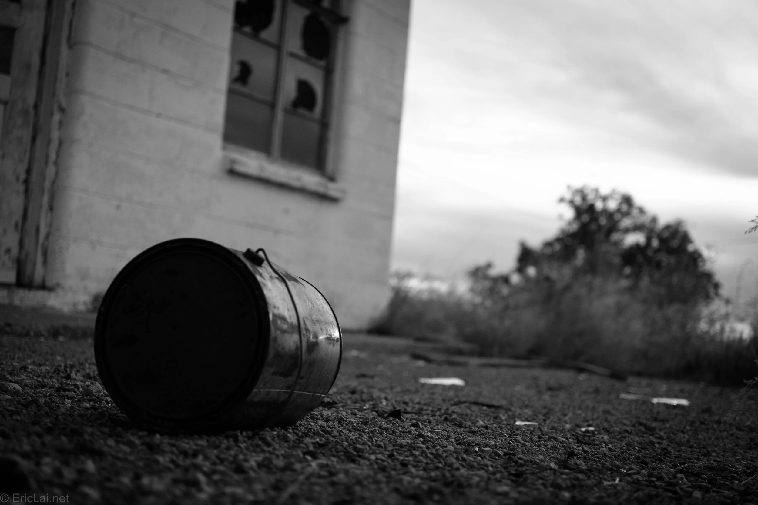 Can at the gas station-2748.jpg