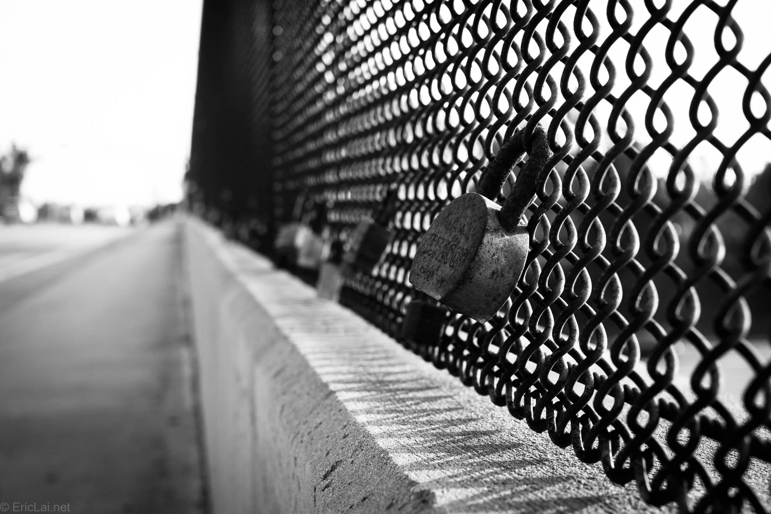 Lock on a Bridge-2360.jpg